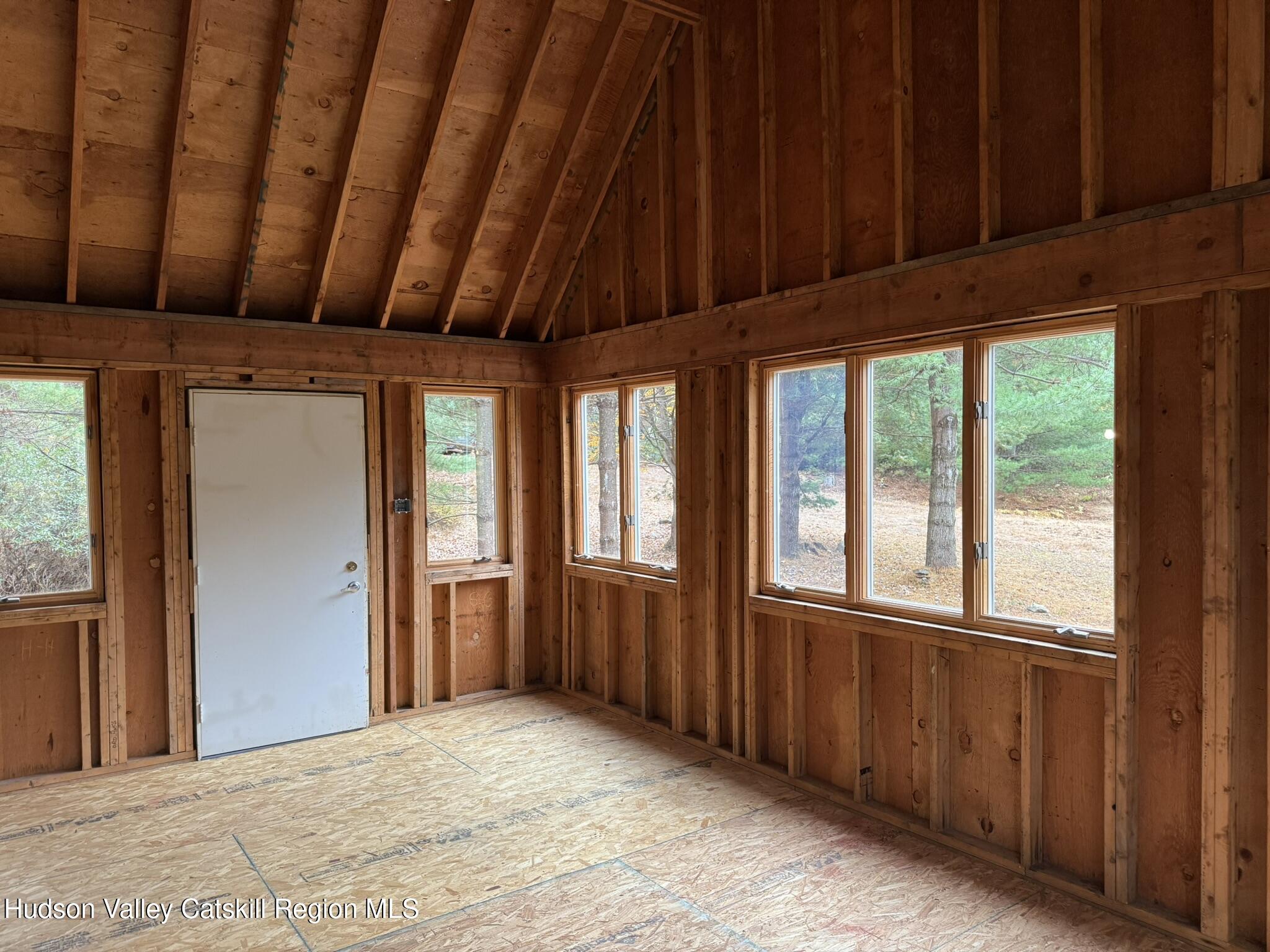 Kerhonkson, New York 12446, United States, 3 Bedrooms Bedrooms, ,1 BathroomBathrooms,Residential,Active,233681