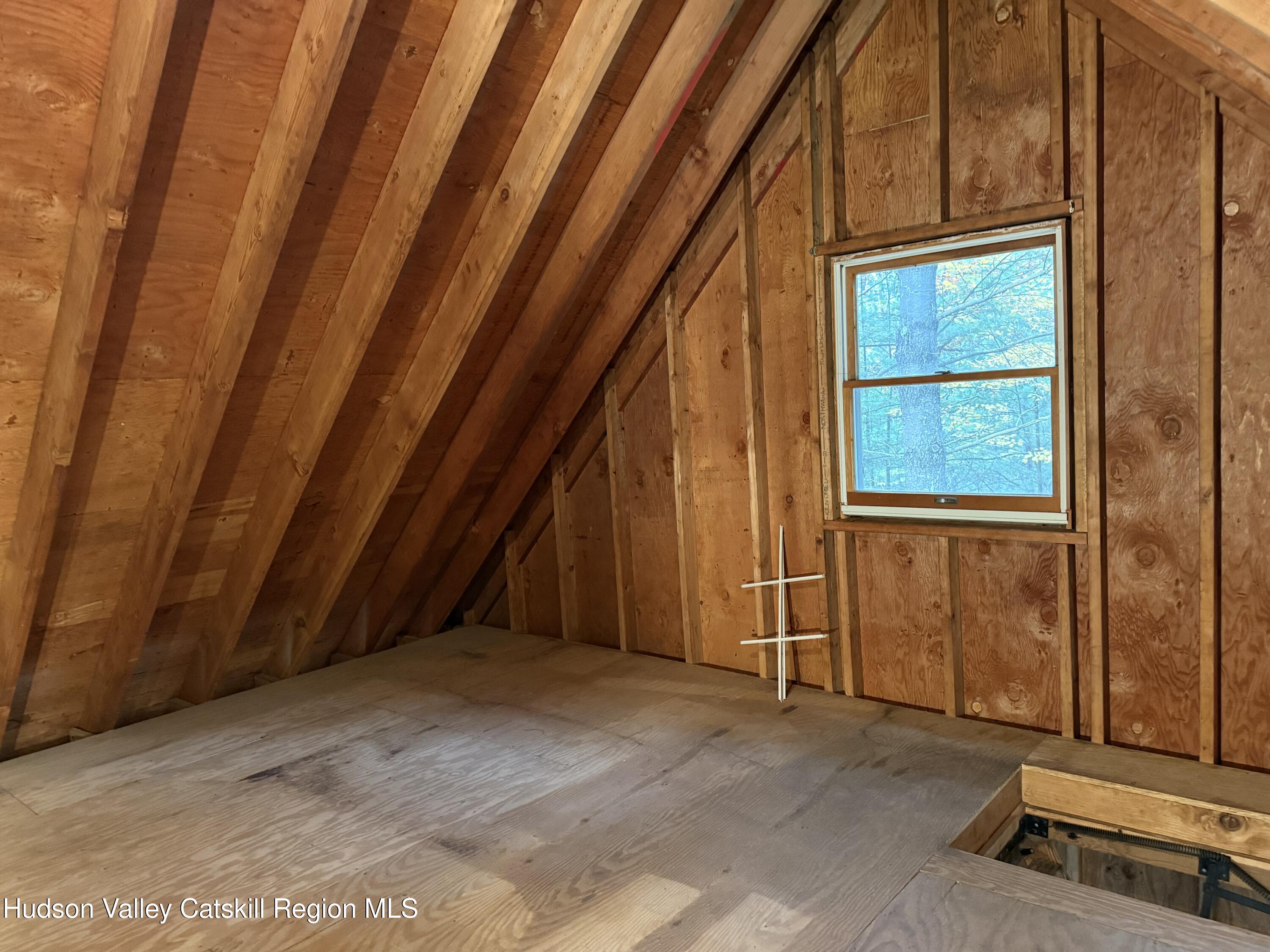 Kerhonkson, New York 12446, United States, 3 Bedrooms Bedrooms, ,1 BathroomBathrooms,Residential,Active,233681