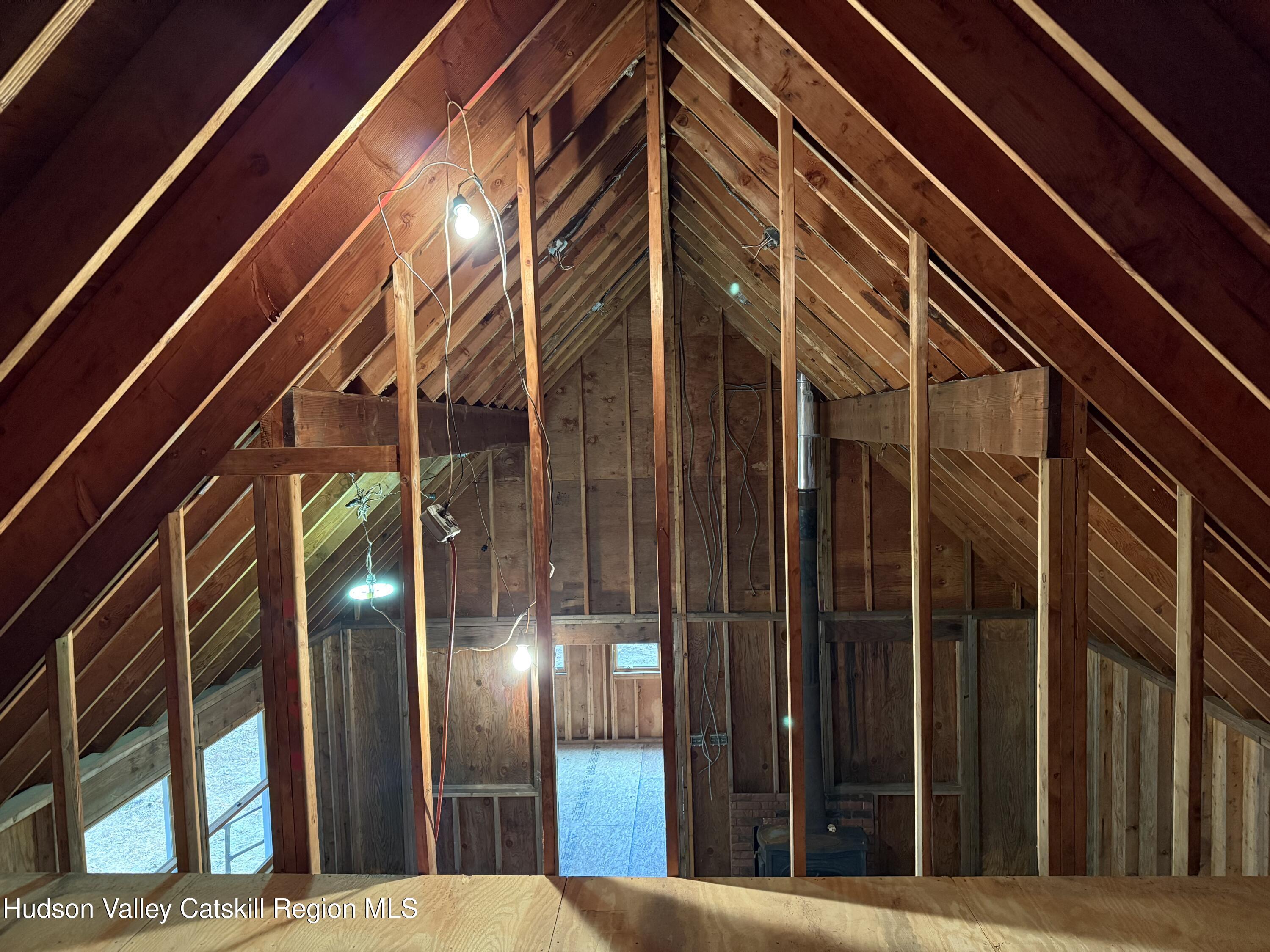 Kerhonkson, New York 12446, United States, 3 Bedrooms Bedrooms, ,1 BathroomBathrooms,Residential,Active,233681