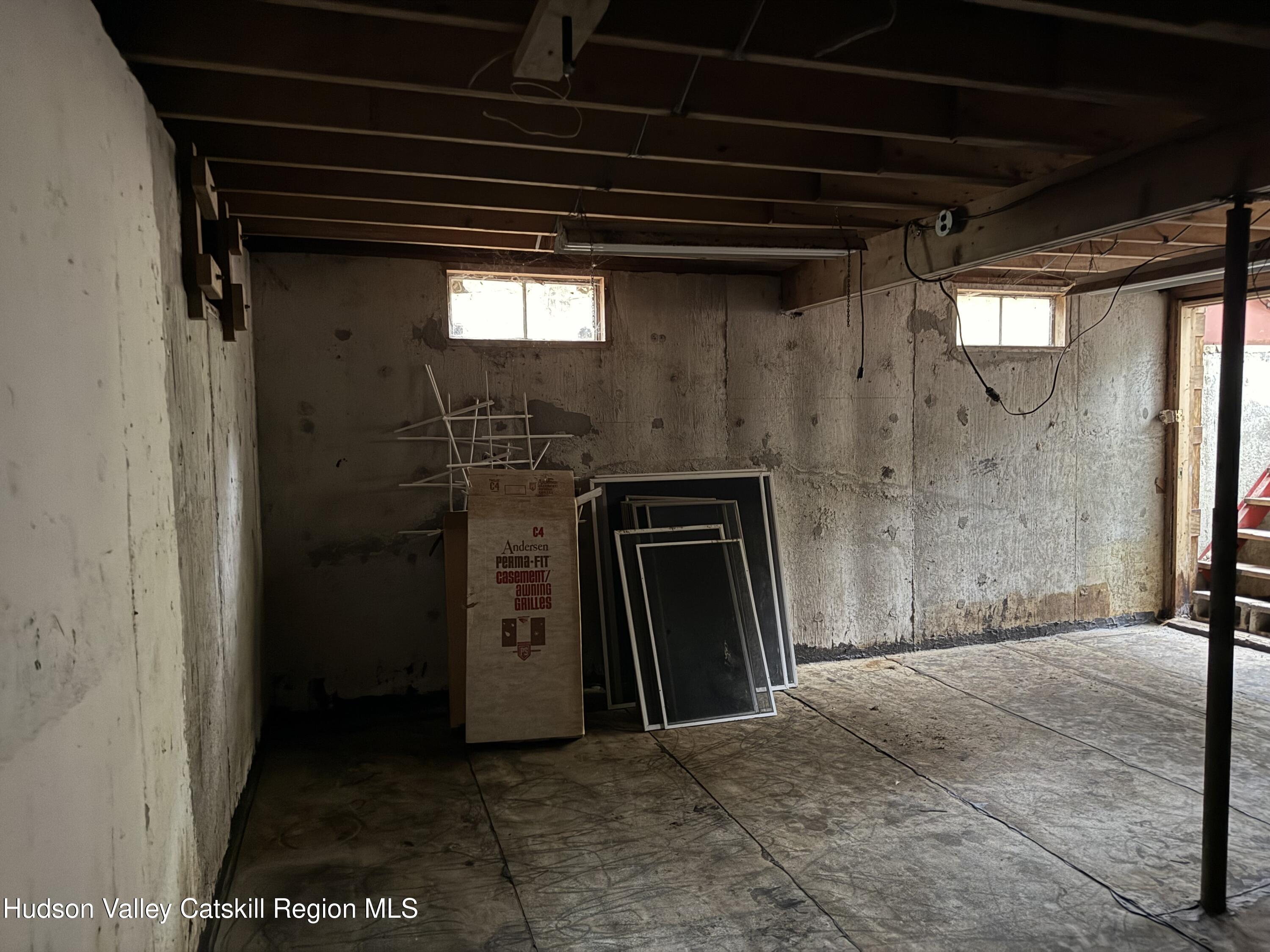 Kerhonkson, New York 12446, United States, 3 Bedrooms Bedrooms, ,1 BathroomBathrooms,Residential,Active,233681