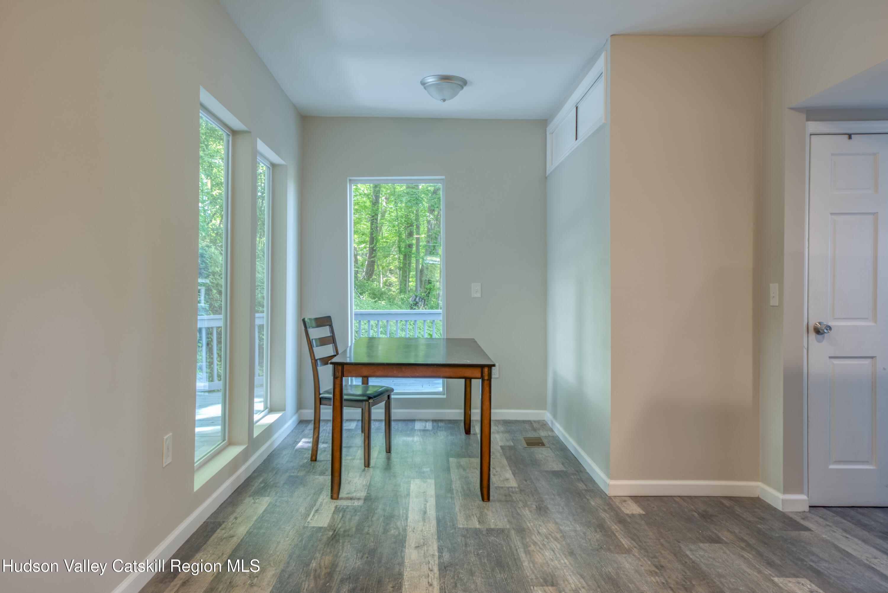 186 N 2nd Street, Port Ewen, New Mexico image 5