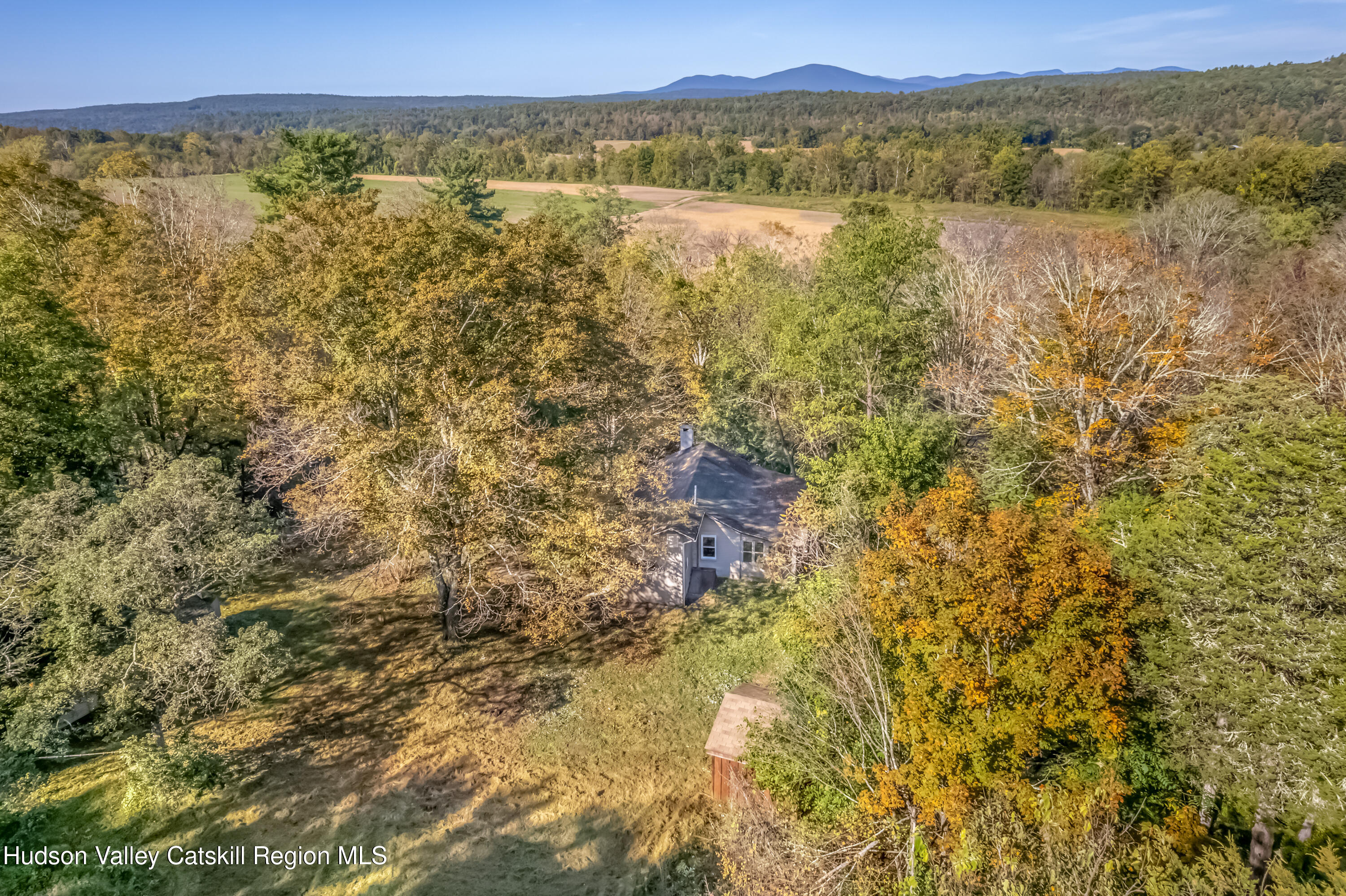 Kingston, New York 12401, United States, 3 Bedrooms Bedrooms, ,1 BathroomBathrooms,Residential,Active,224460