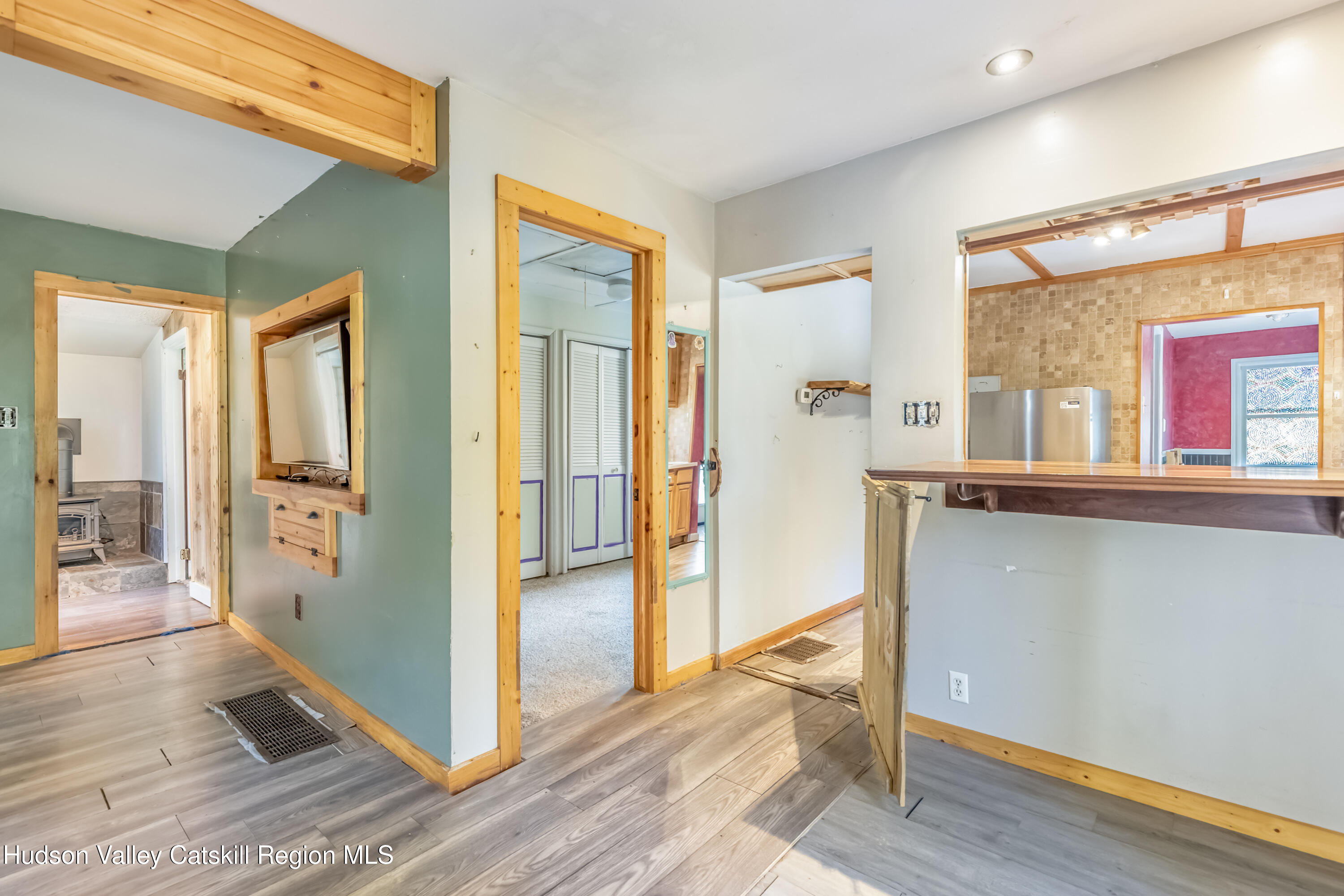 Kingston, New York 12401, United States, 3 Bedrooms Bedrooms, ,1 BathroomBathrooms,Residential,Active,224460