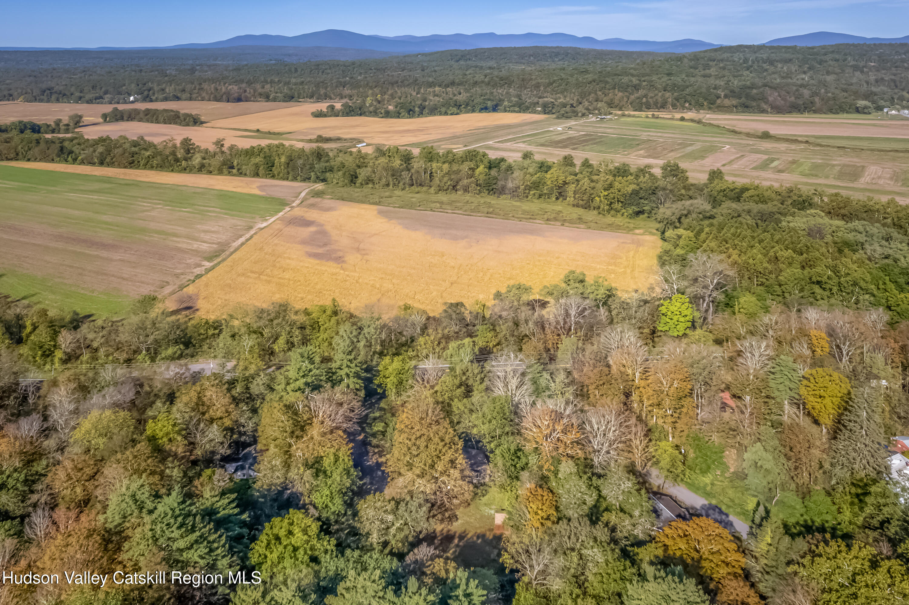 Kingston, New York 12401, United States, 3 Bedrooms Bedrooms, ,1 BathroomBathrooms,Residential,Active,224460