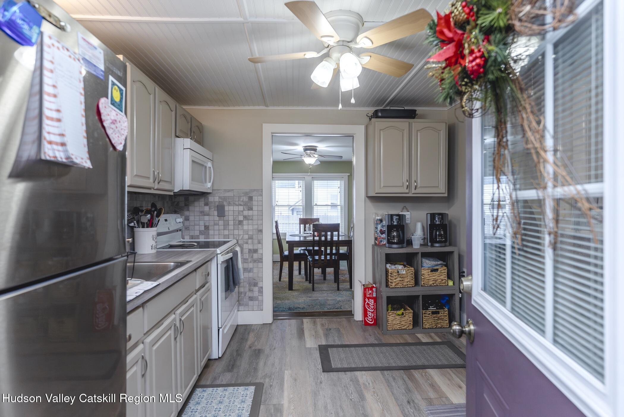 314 Clifton Avenue, Kingston, California image 47