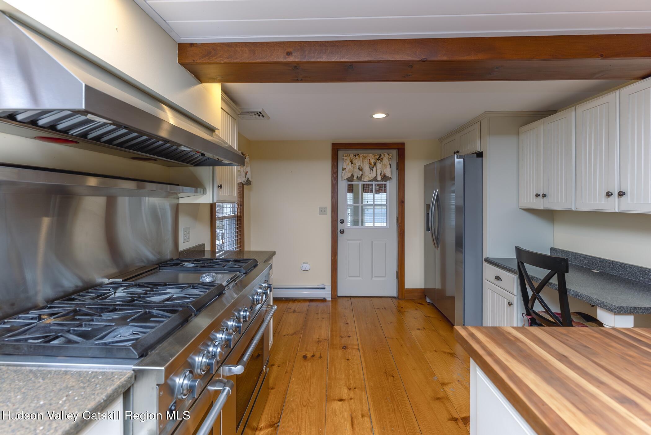 314 Clifton Avenue, Kingston, California image 22