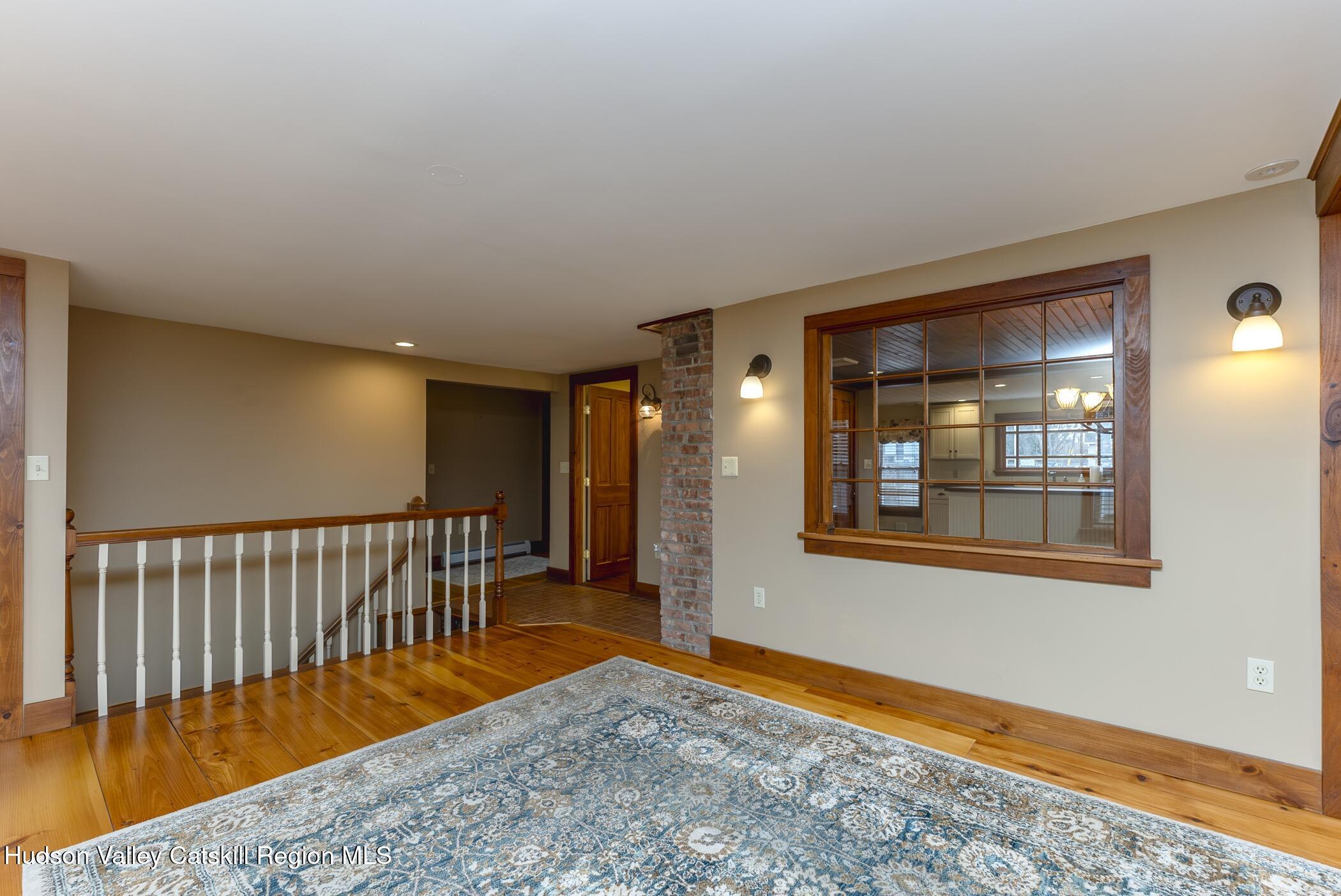 314 Clifton Avenue, Kingston, California image 14