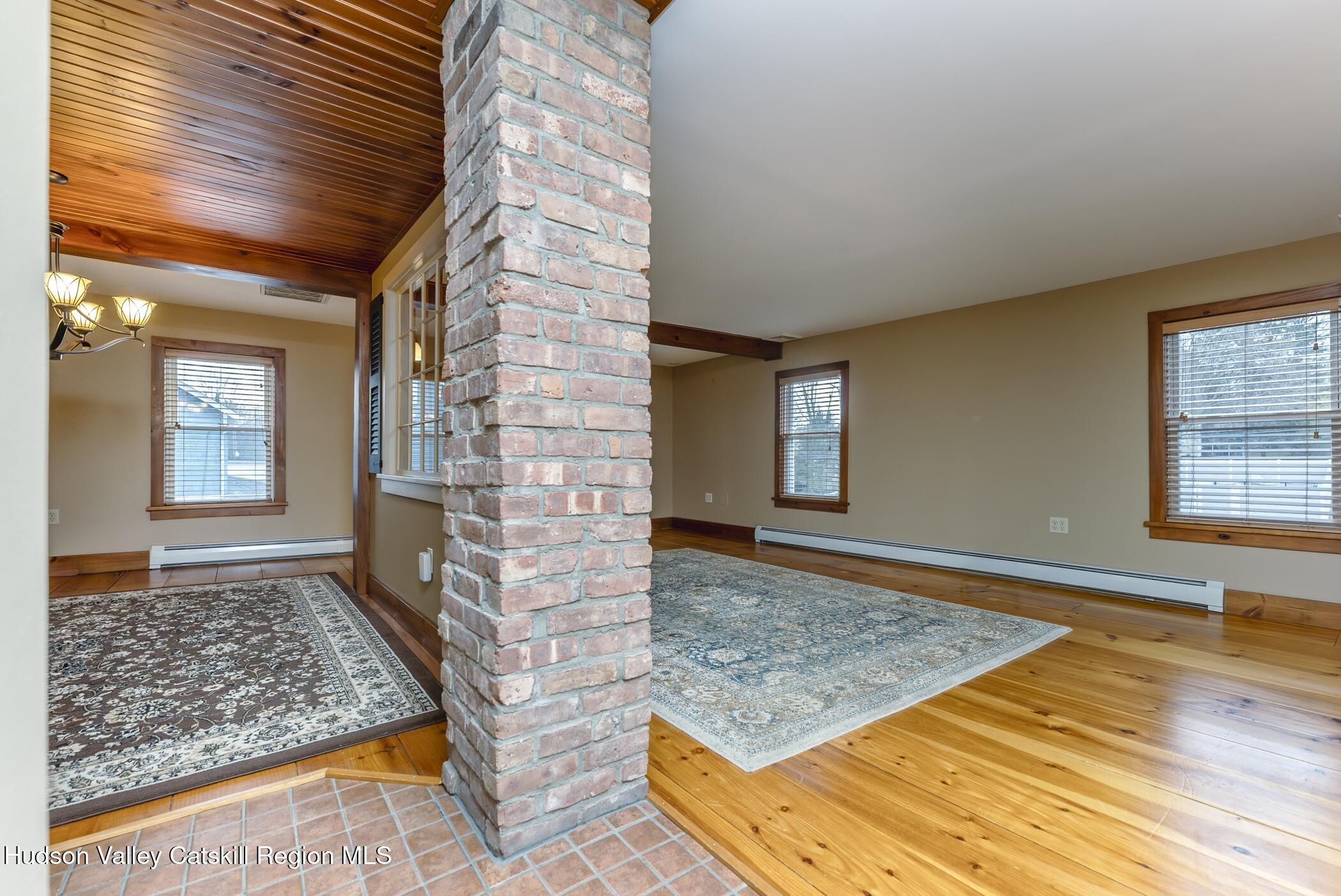 314 Clifton Avenue, Kingston, California image 11