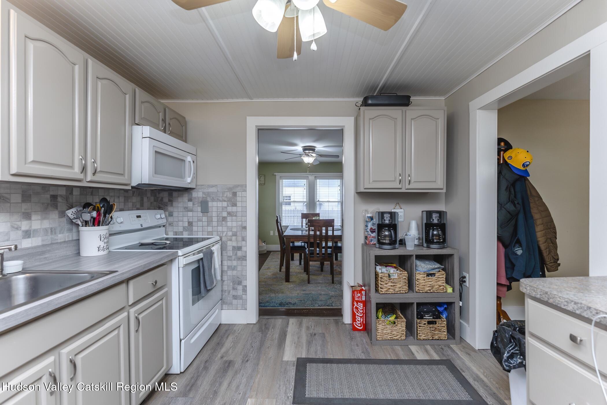 314 Clifton Avenue, Kingston, California image 46