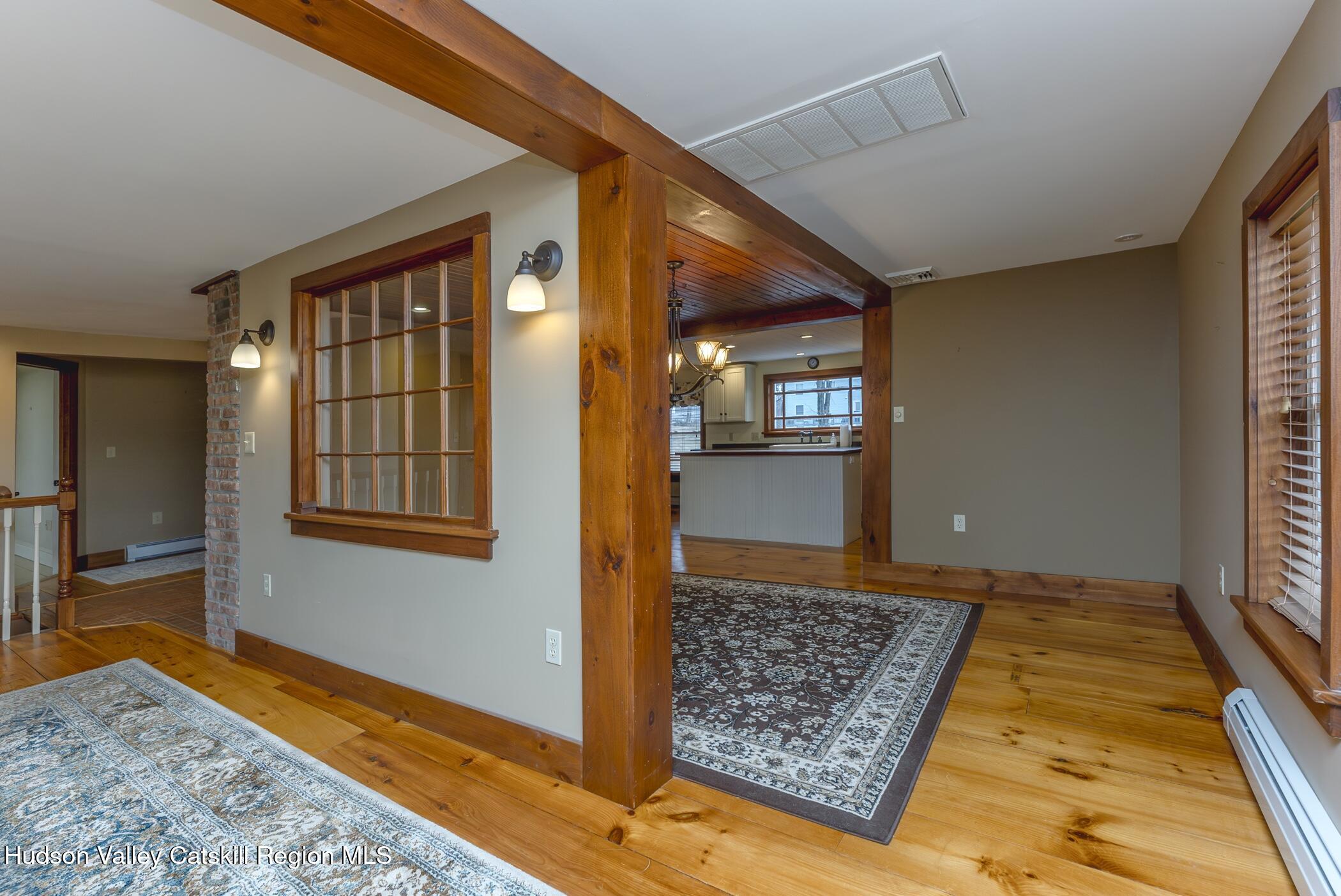 314 Clifton Avenue, Kingston, California image 13