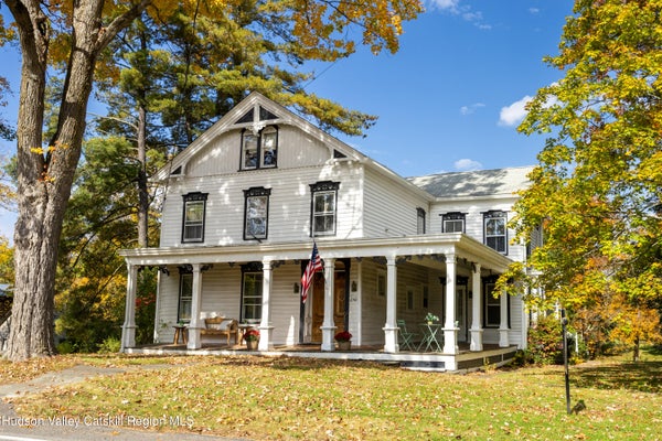 242 MAIN ST, GERMANTOWN, NY 12526 - Image 71b479e8a18bef2c8efbf9503532ead2/3475514061