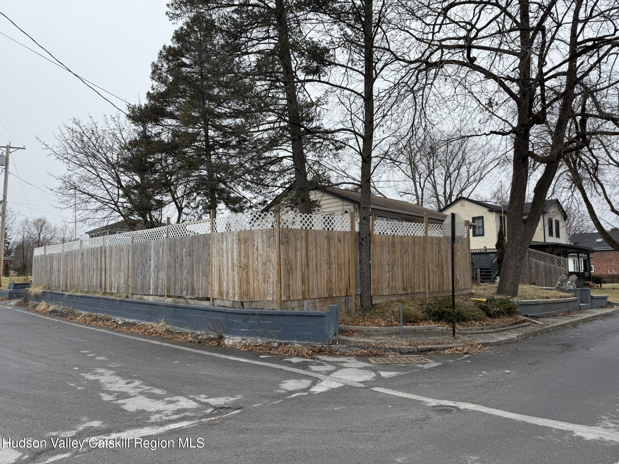 22 Cedar Street St, Saugerties, Ohio image 19