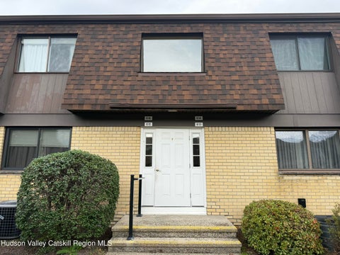 Photo of 616 Cherry Hill Drive, Poughkeepsie, NY 12603 (MLS # 20265281)