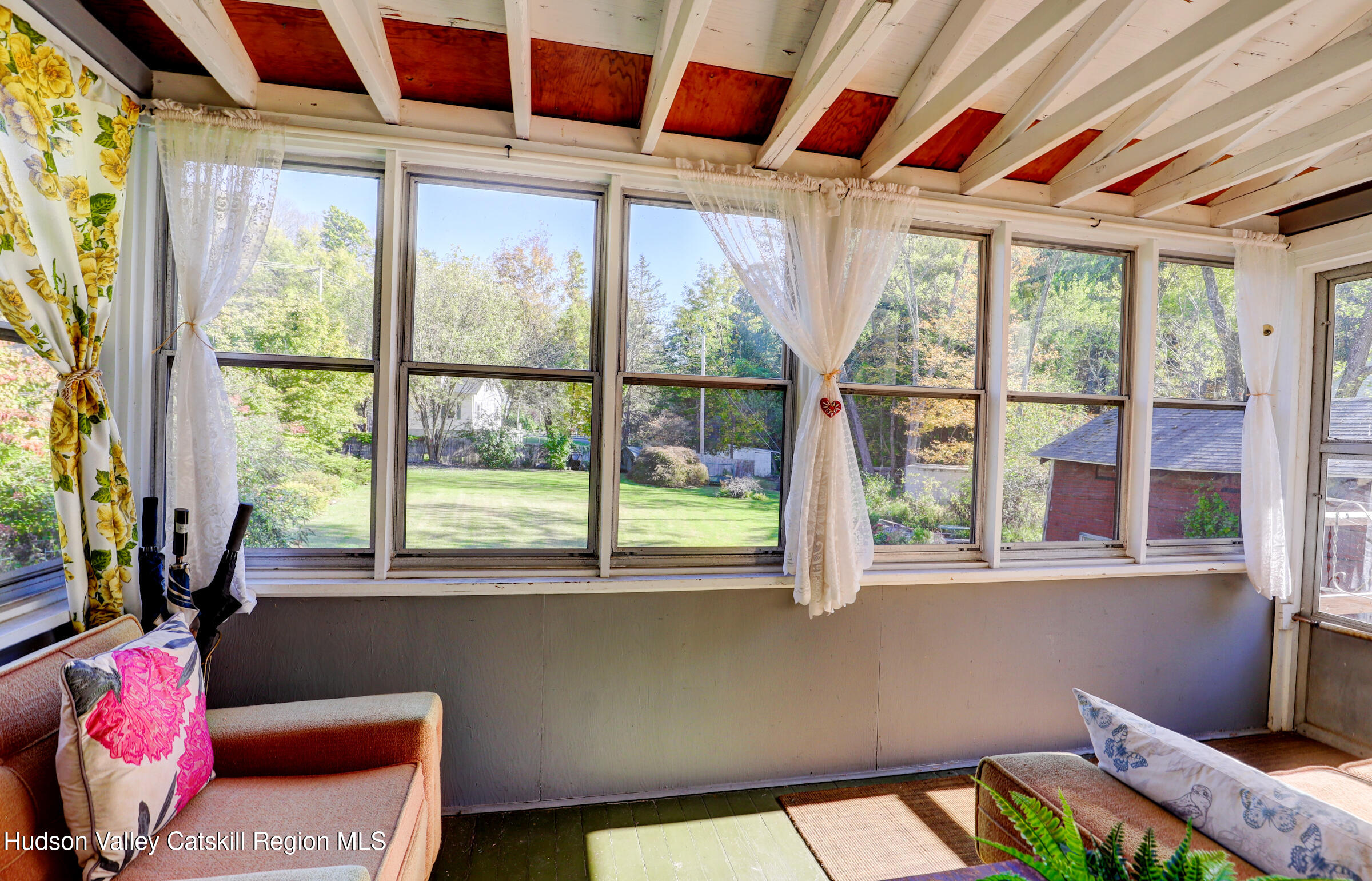 Kingston, New York 12401, United States, 3 Bedrooms Bedrooms, ,1 BathroomBathrooms,Residential,Active,225088