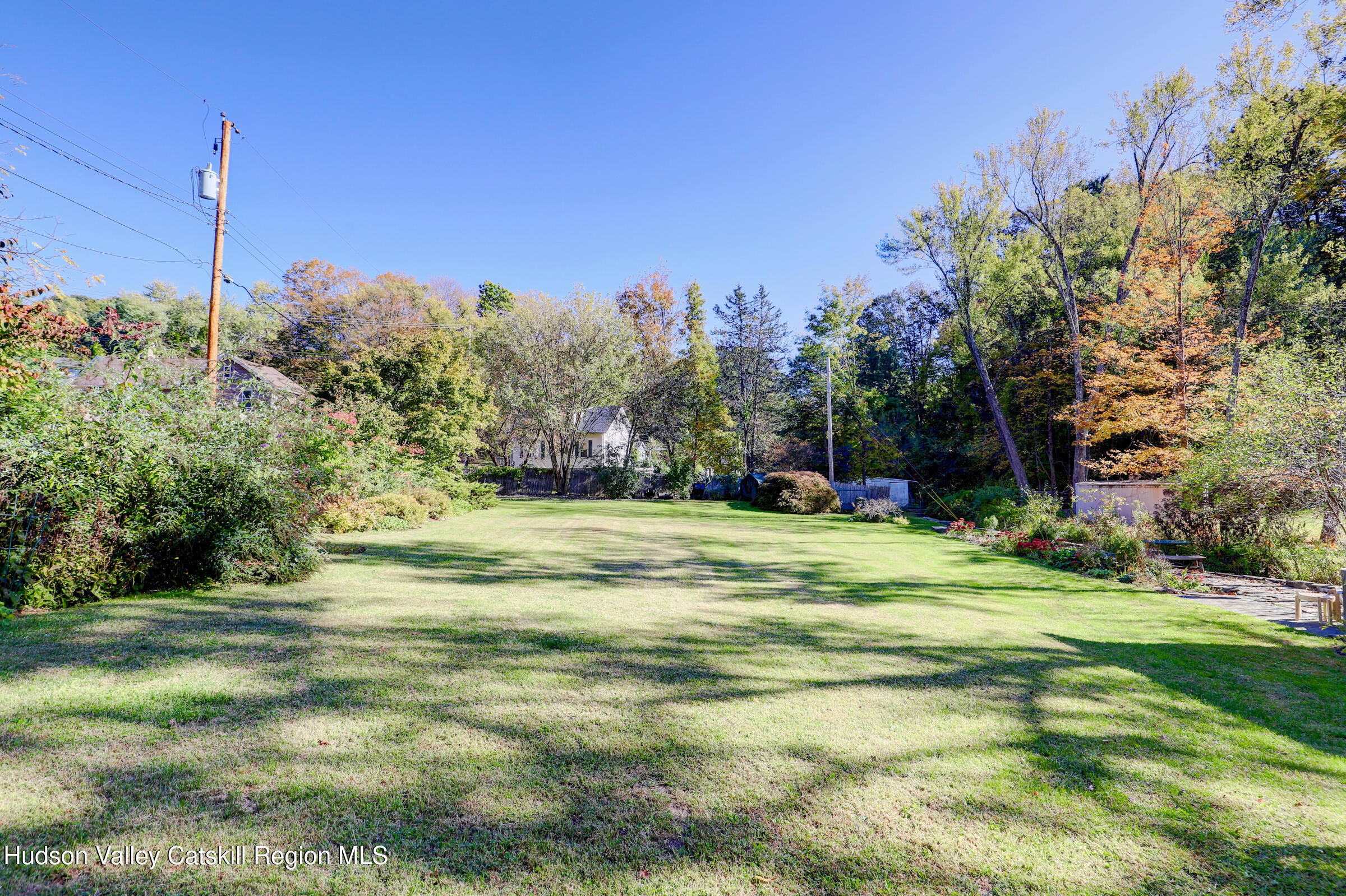 Kingston, New York 12401, United States, 3 Bedrooms Bedrooms, ,1 BathroomBathrooms,Residential,Active,225088