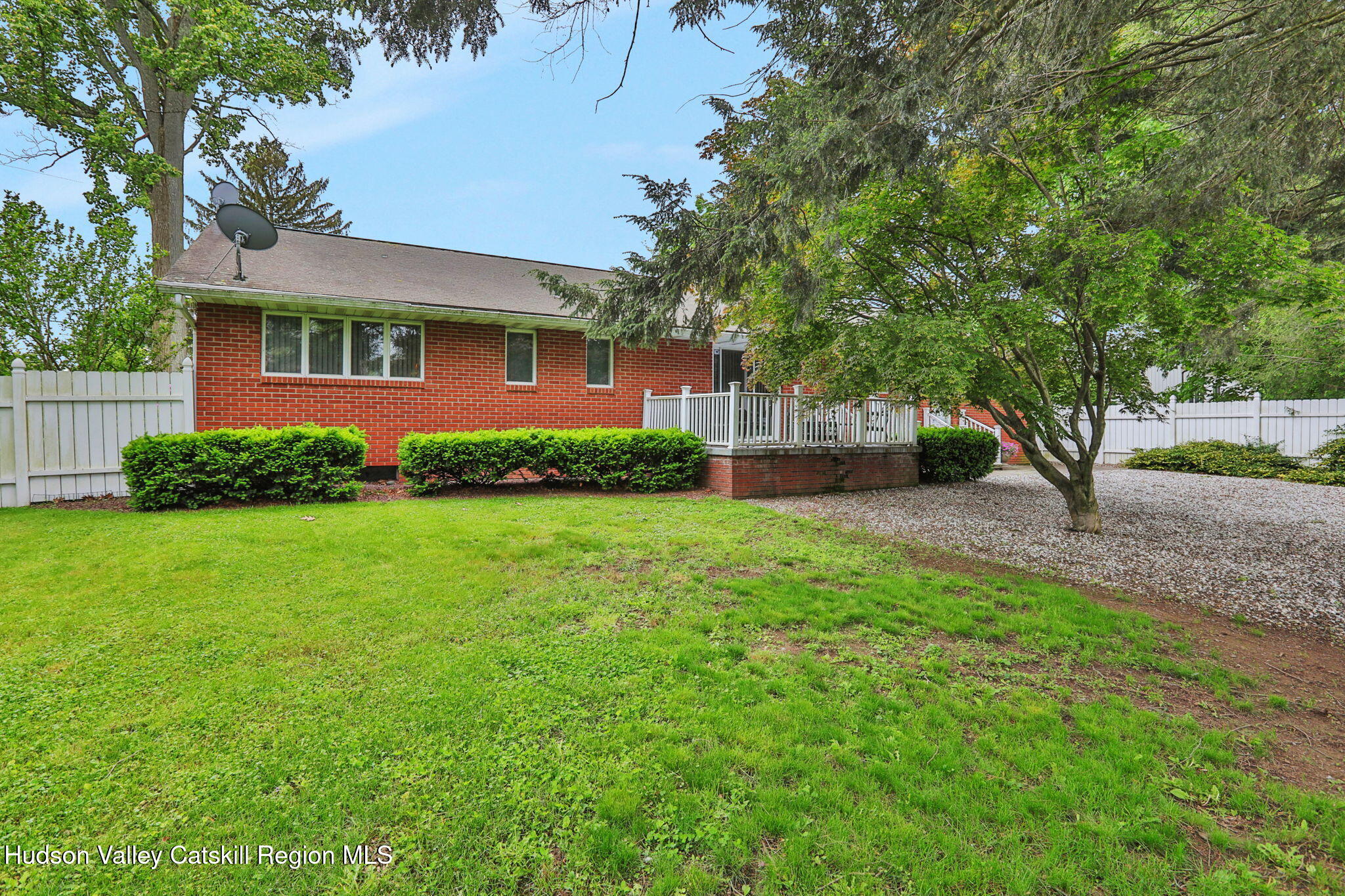 12 Roming Lane, Saugerties, New York image 2