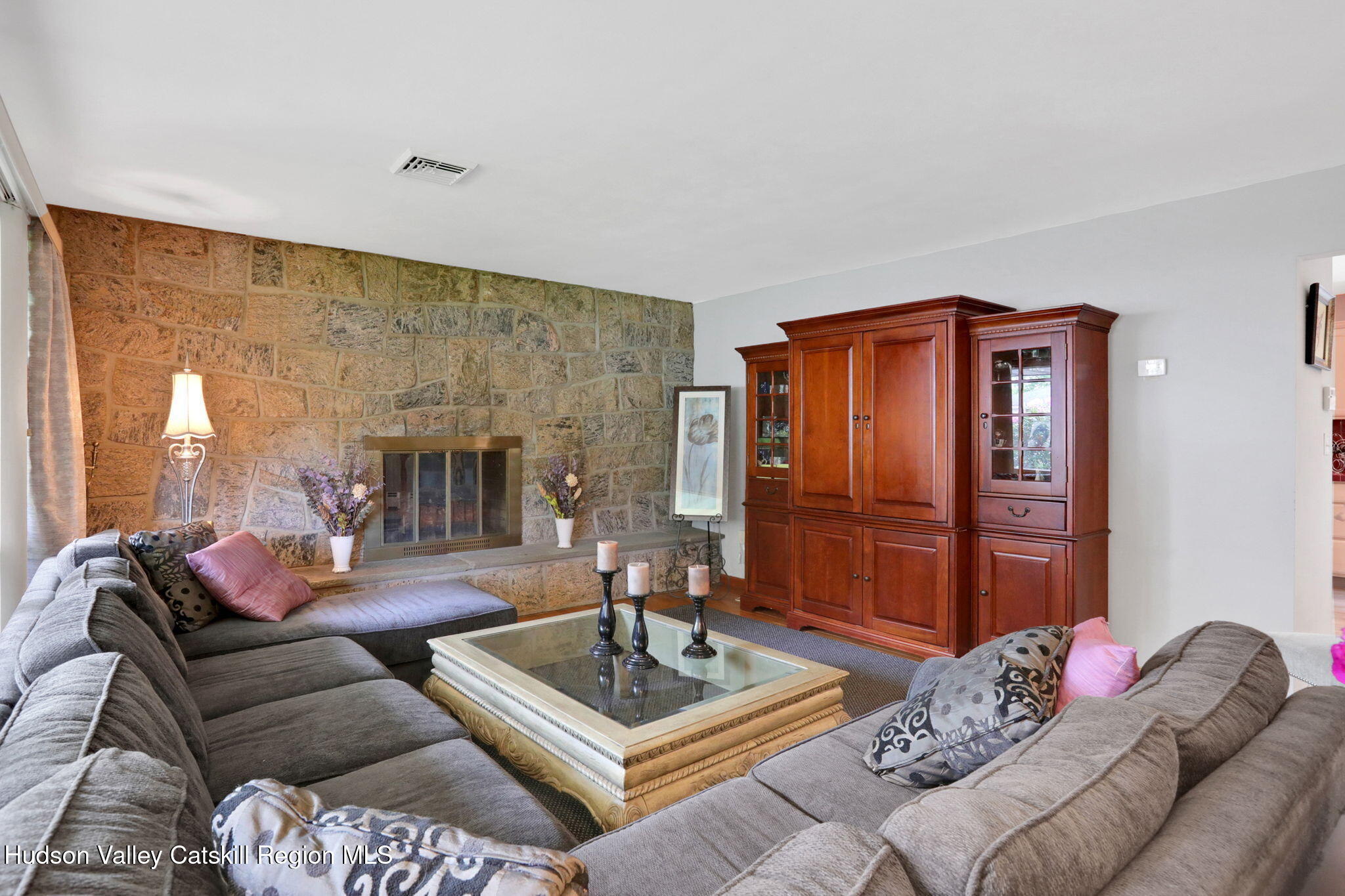 12 Roming Lane, Saugerties, New York image 4