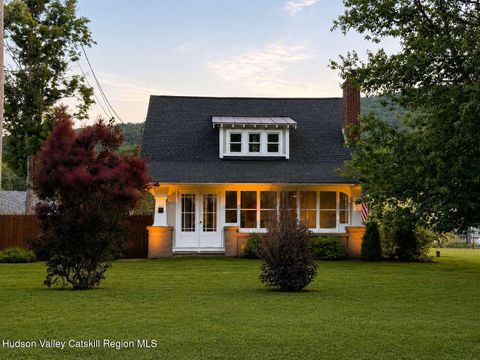 Homes For Sale - 797 State Route 203<br/> Columbia County, Spencertown, NY 12165