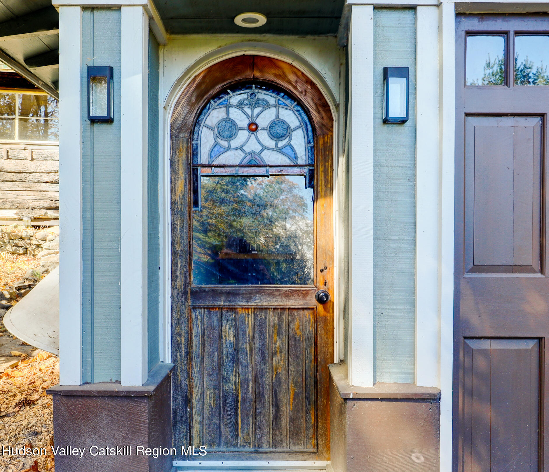 Woodstock, New York 12498, United States, 2 Bedrooms Bedrooms, ,1 BathroomBathrooms,Residential,Pending,38788