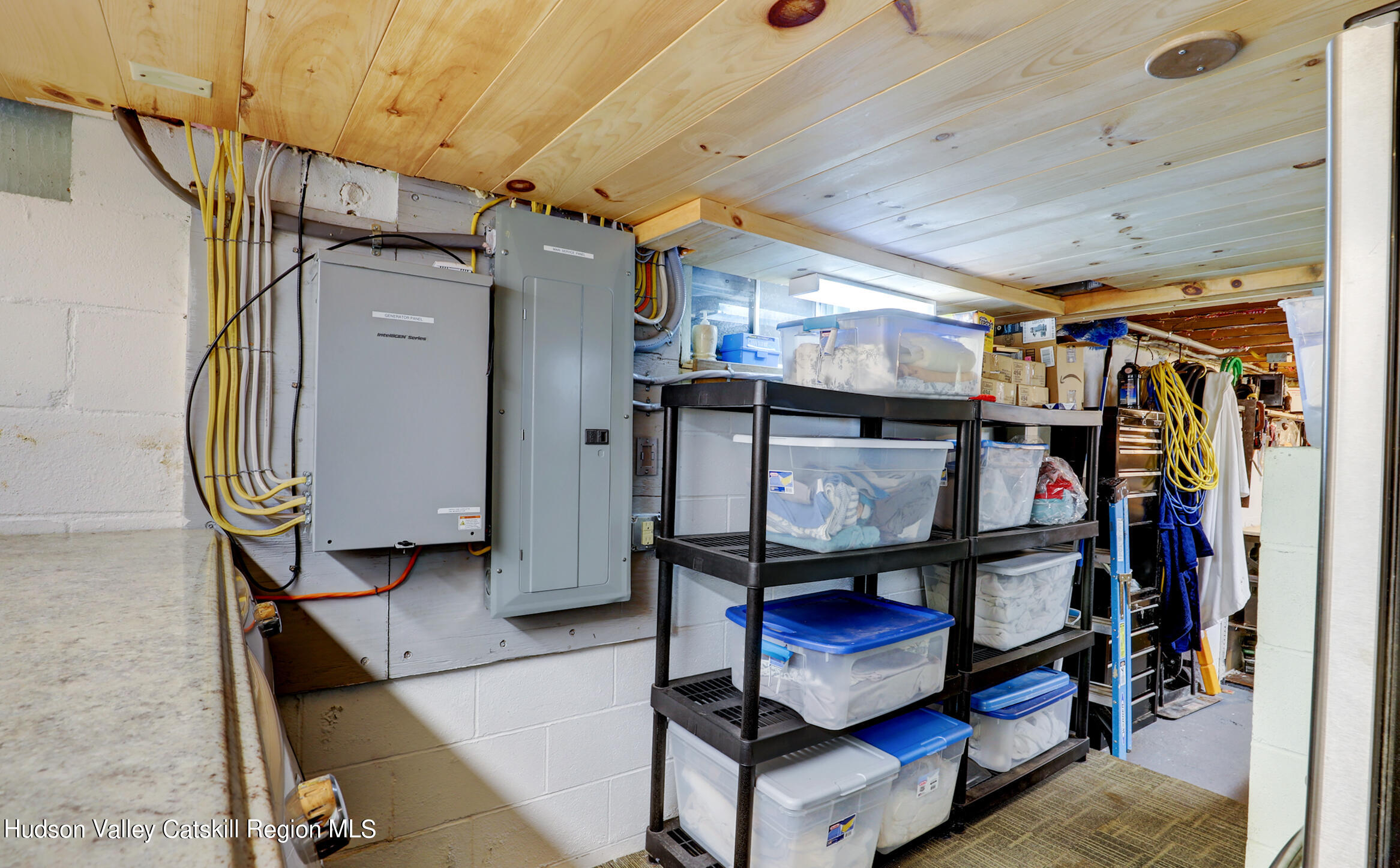 Woodstock, New York 12498, United States, 2 Bedrooms Bedrooms, ,1 BathroomBathrooms,Residential,Pending,38788