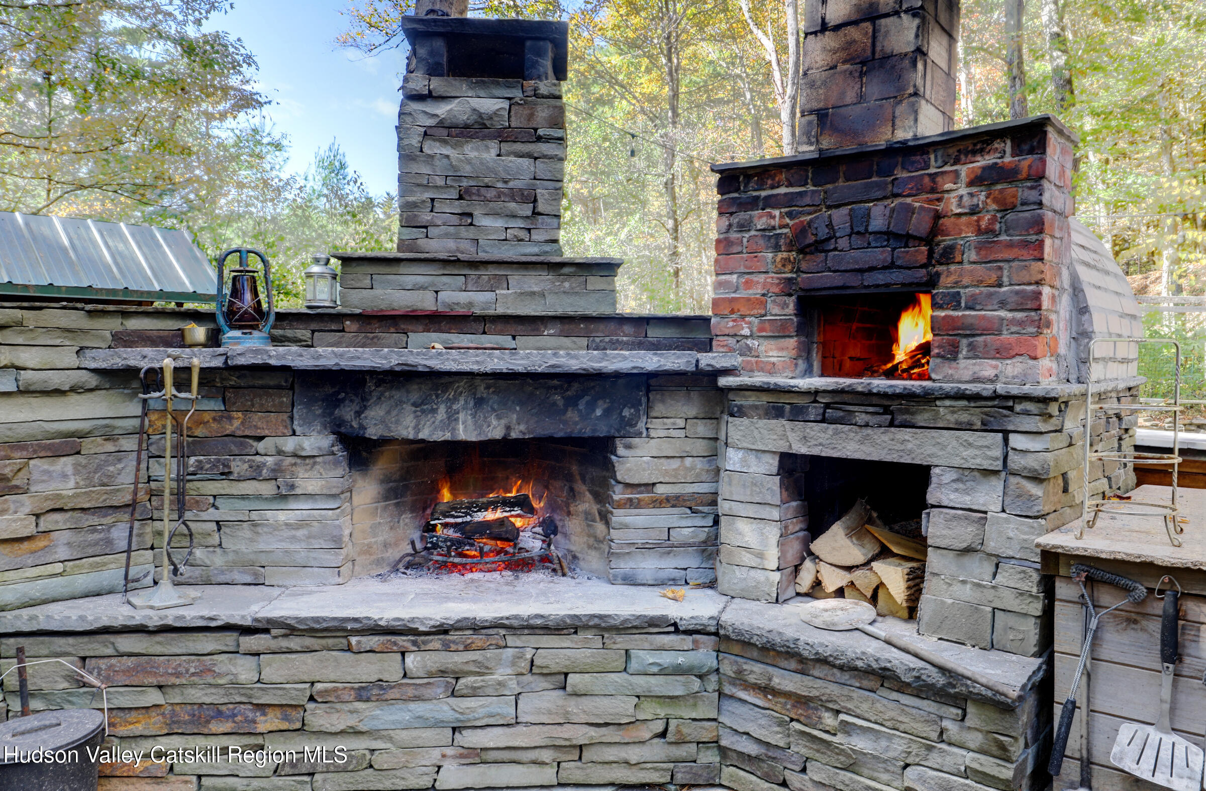 Woodstock, New York 12498, United States, 2 Bedrooms Bedrooms, ,1 BathroomBathrooms,Residential,Pending,38788