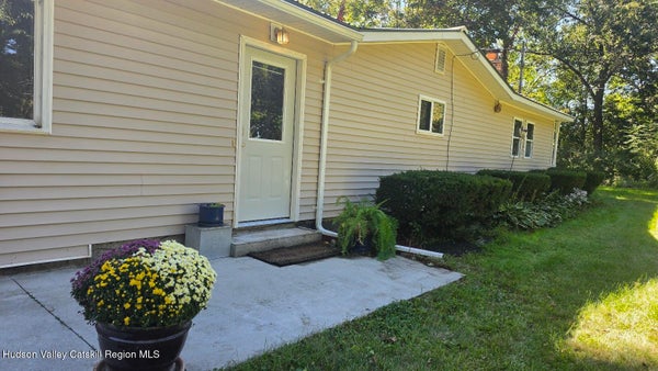 4 COVE ST, NIVERVILLE, NY 12130 - Image 7e59dcfdcfb2d4fd67cdd630d4675639/1977819894