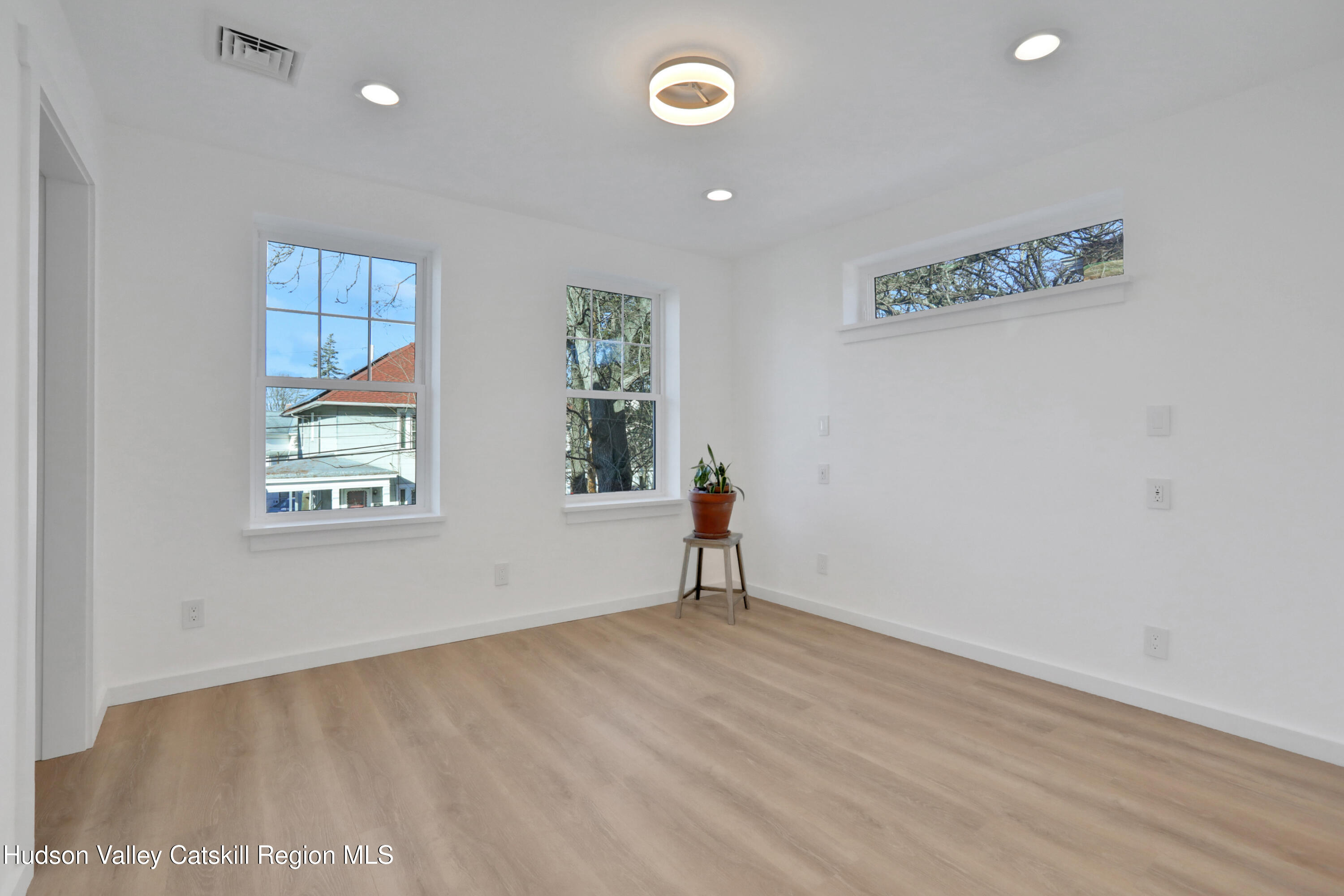 31 Prince Street Street, Kingston, Texas image 15