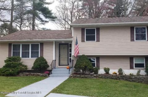 Photo of 8 Fairview Drive, Copake, NY 12516 (MLS # 20260148)