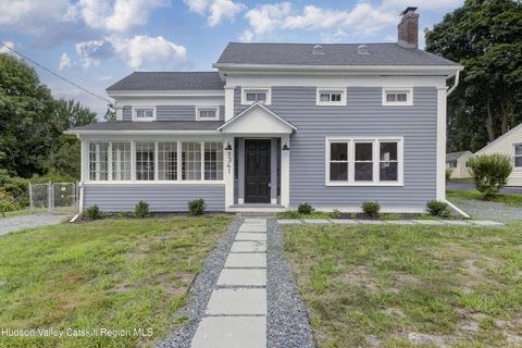 Photo of 1341 S Schodack Road, Castleton, NY 12033 (MLS # 20264007)