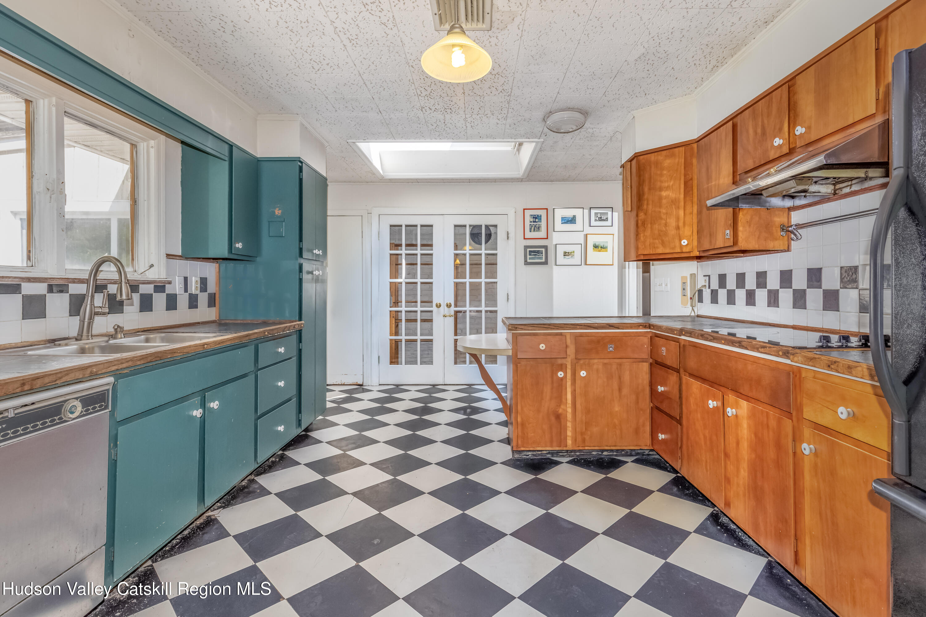 Ulster Park, New York 12487, United States, 3 Bedrooms Bedrooms, ,3 BathroomsBathrooms,Residential,Active,192334