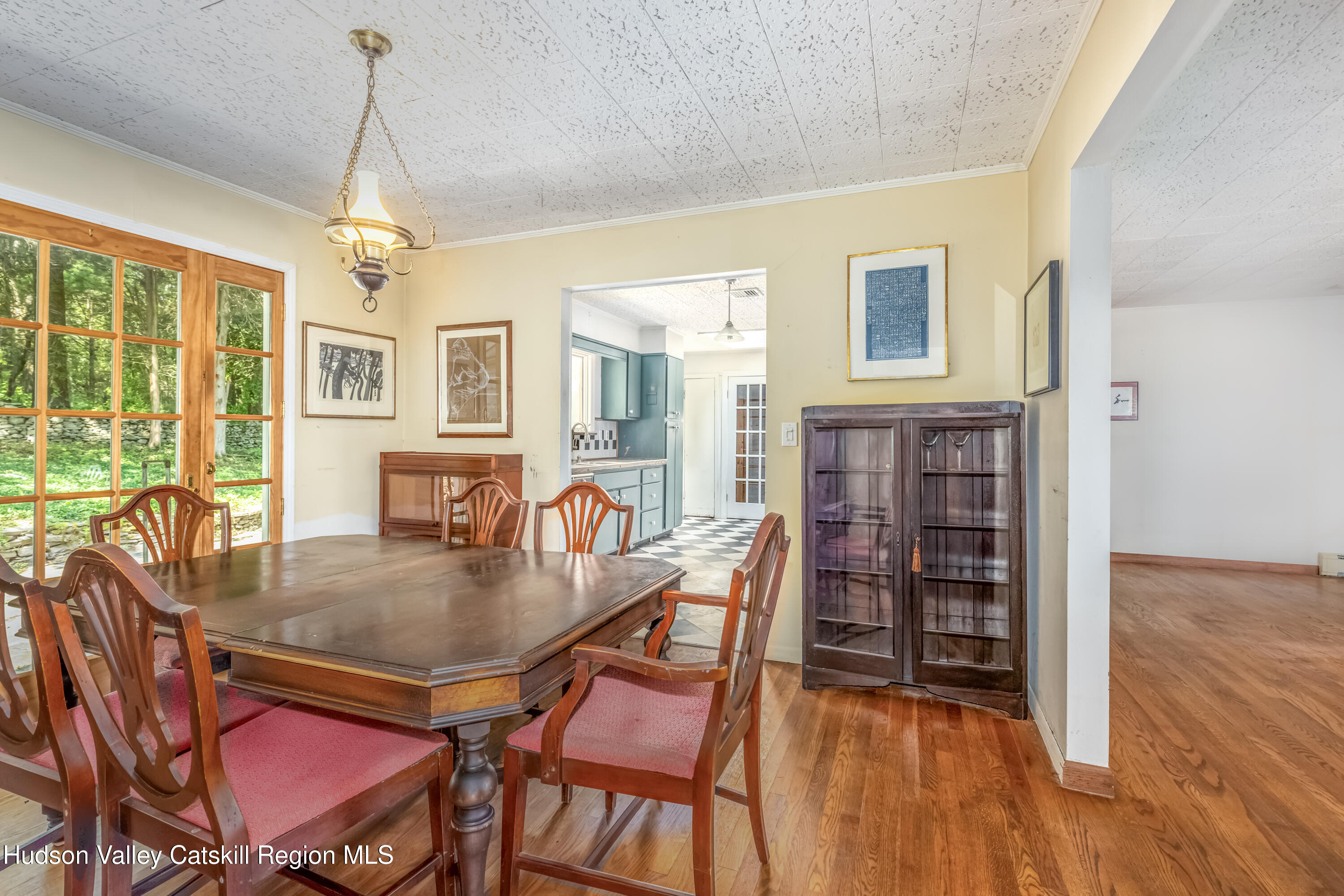 Ulster Park, New York 12487, United States, 3 Bedrooms Bedrooms, ,3 BathroomsBathrooms,Residential,Active,192334