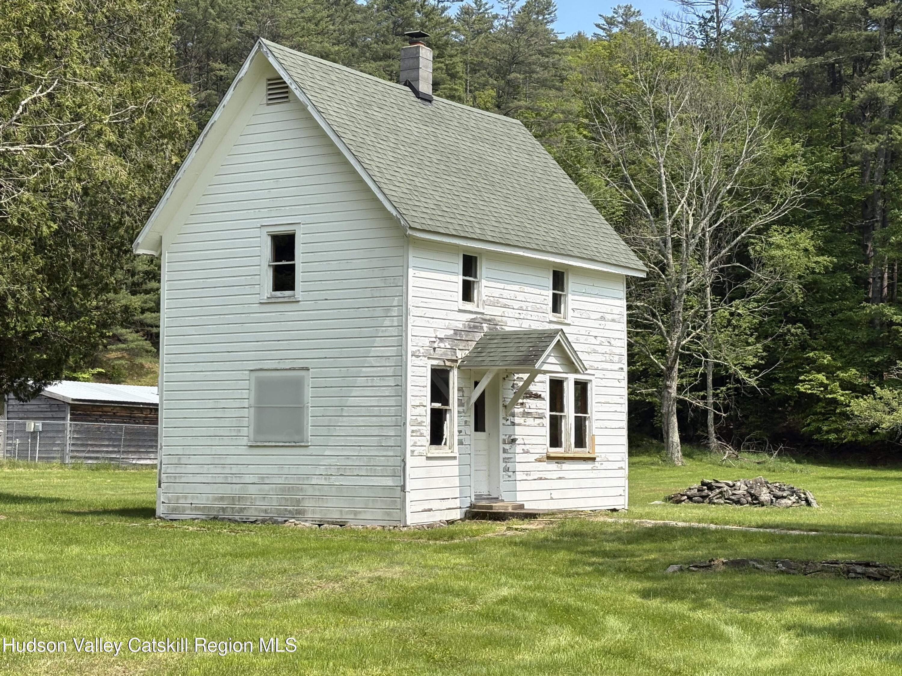 1430 Denning Road, Claryville, New York - 1 Bedrooms  
1 Bathrooms  
4 Rooms - 
