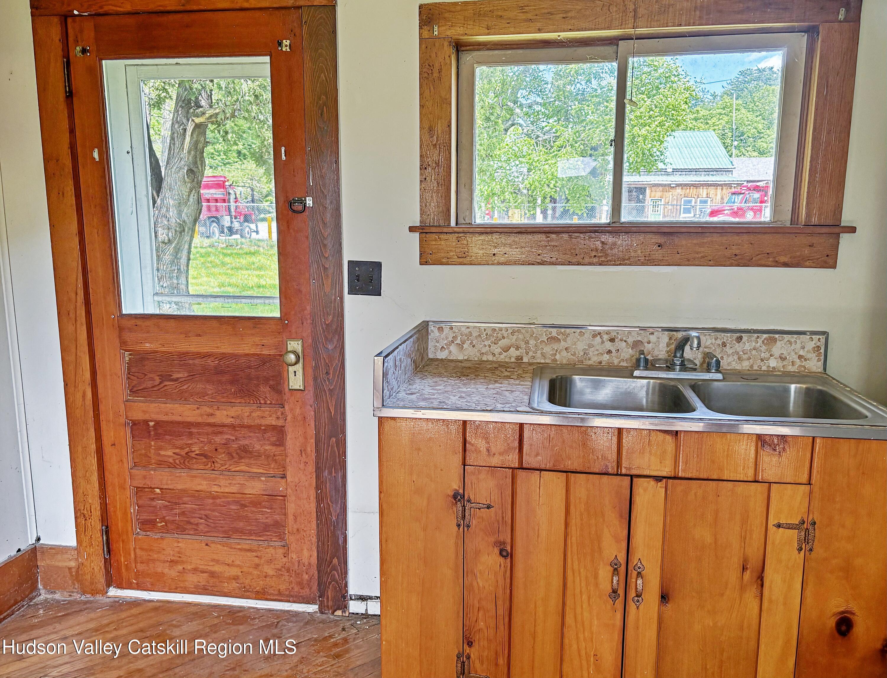 Claryville, New York 12725, United States, 1 Bedroom Bedrooms, ,1 BathroomBathrooms,Residential,Pending,151460