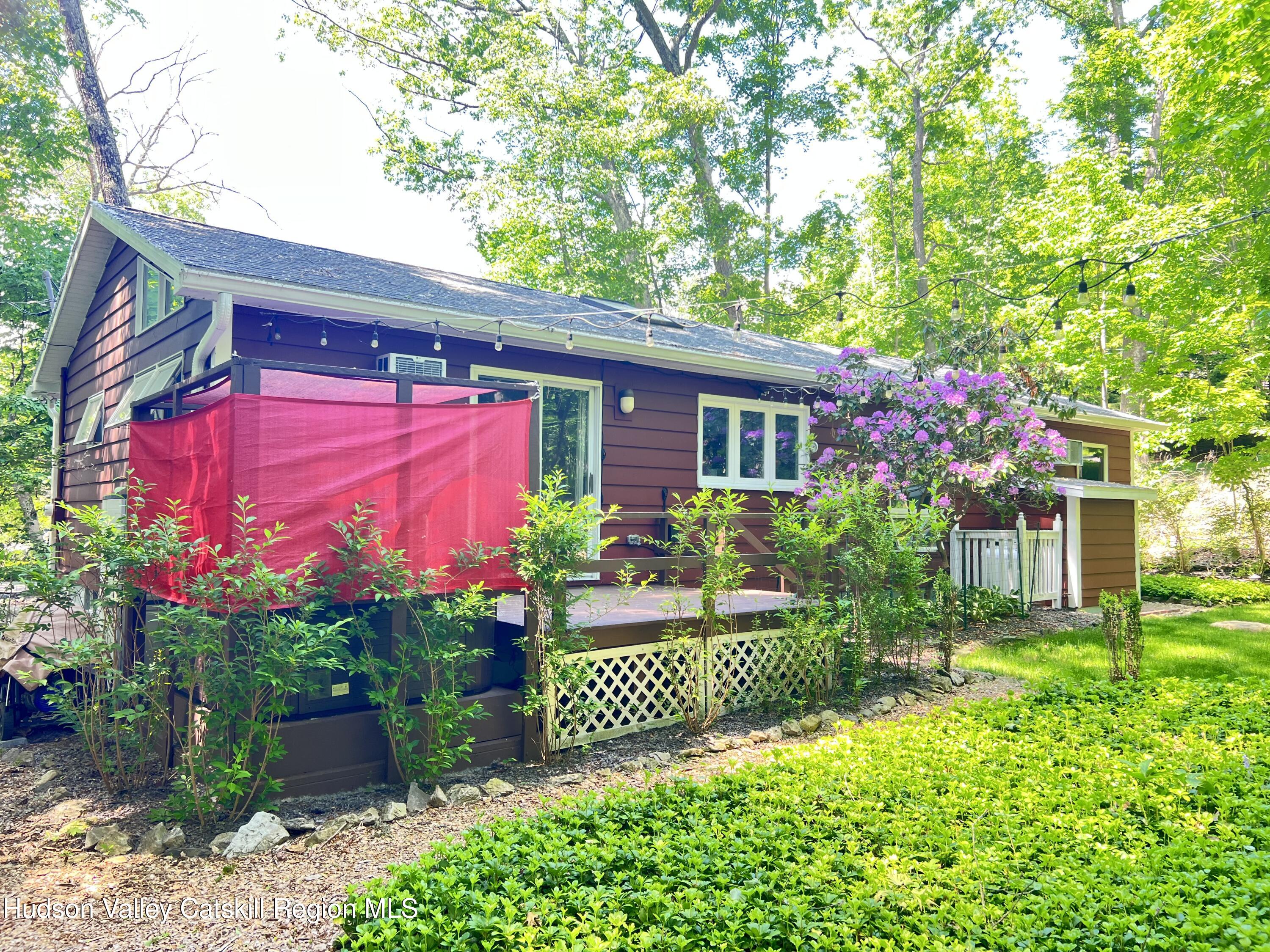 1235 N Lakeview Road, Copake, Ohio image 8
