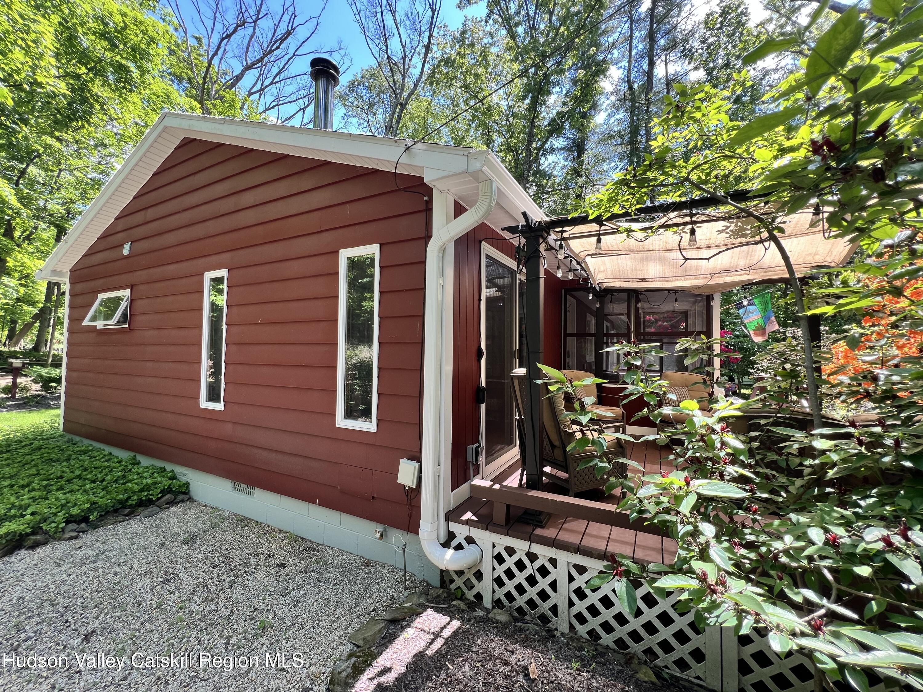 1235 N Lakeview Road, Copake, Ohio image 5
