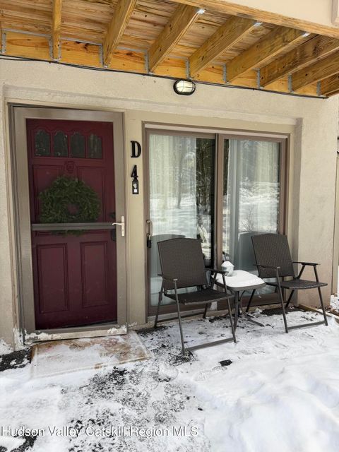 Photo of 64 Highlands Dr. Drive #D4, Hunter, NY 12442 (MLS # 20260268)