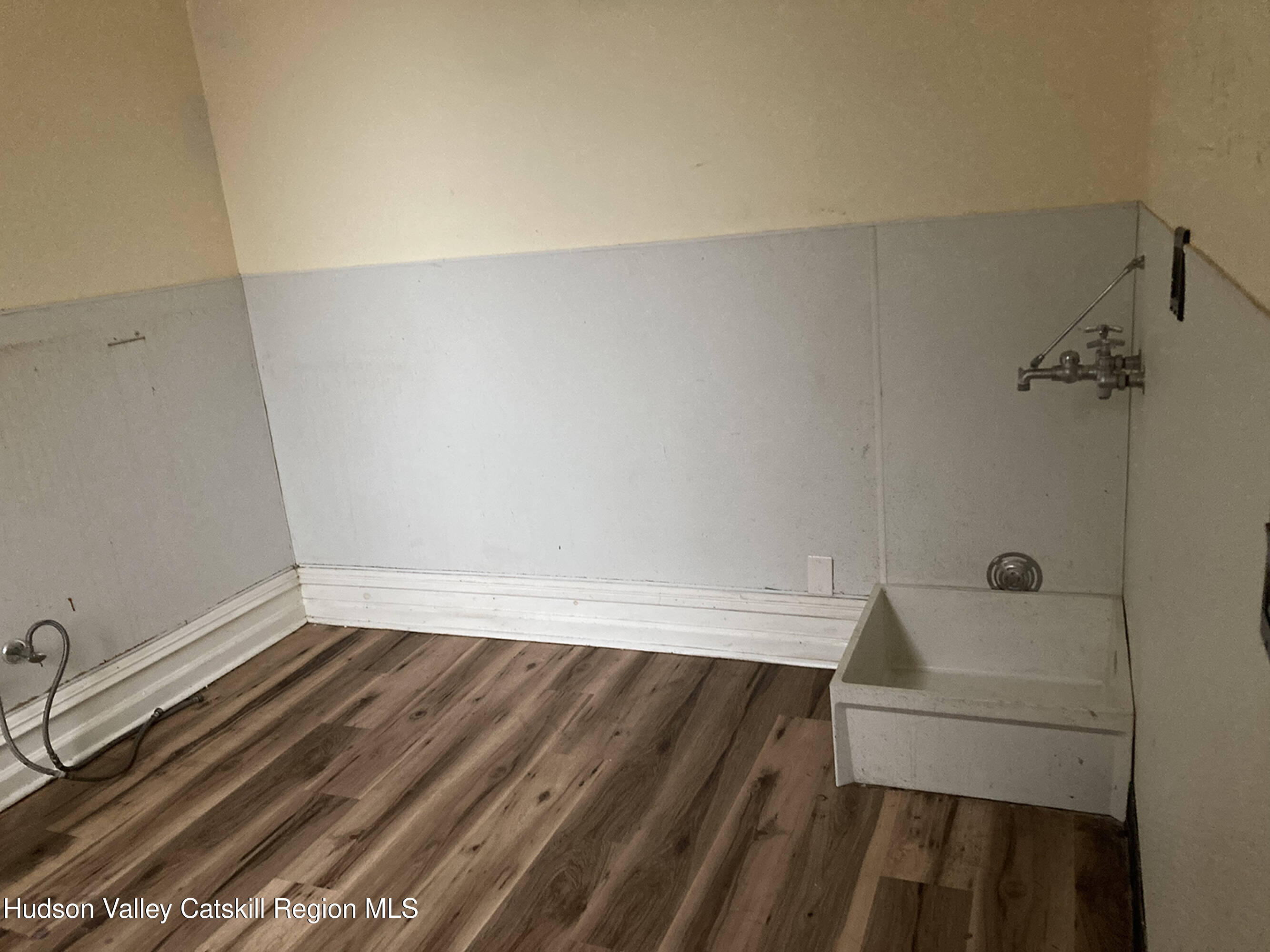 Woodstock, New York 12498, United States, ,2 BathroomsBathrooms,Residential,Active,141915