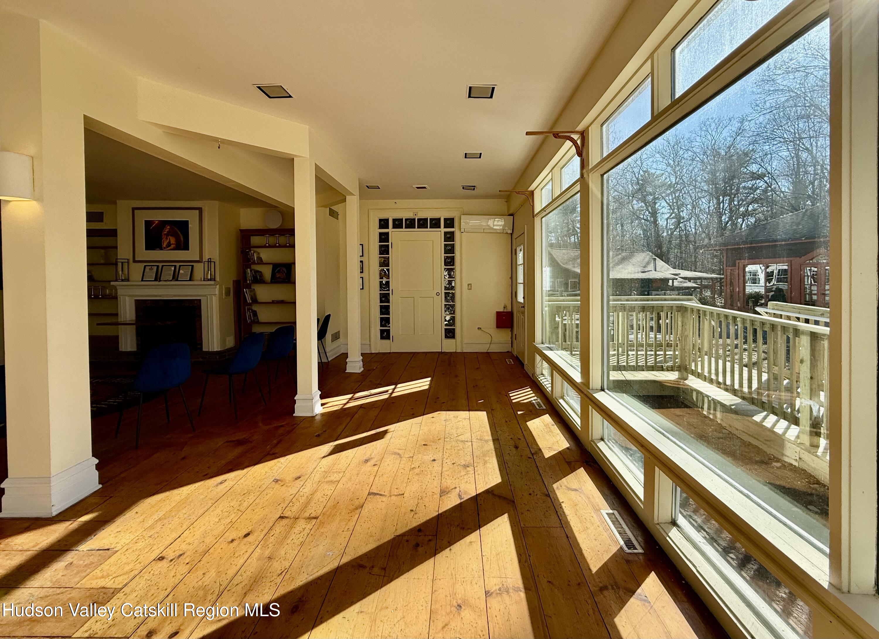 Woodstock, New York 12498, United States, ,2 BathroomsBathrooms,Residential,Active,141915