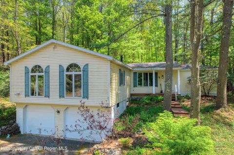Photo of 1072 Honey Hollow Road, Earlton, NY 12058 (MLS # 20262603)