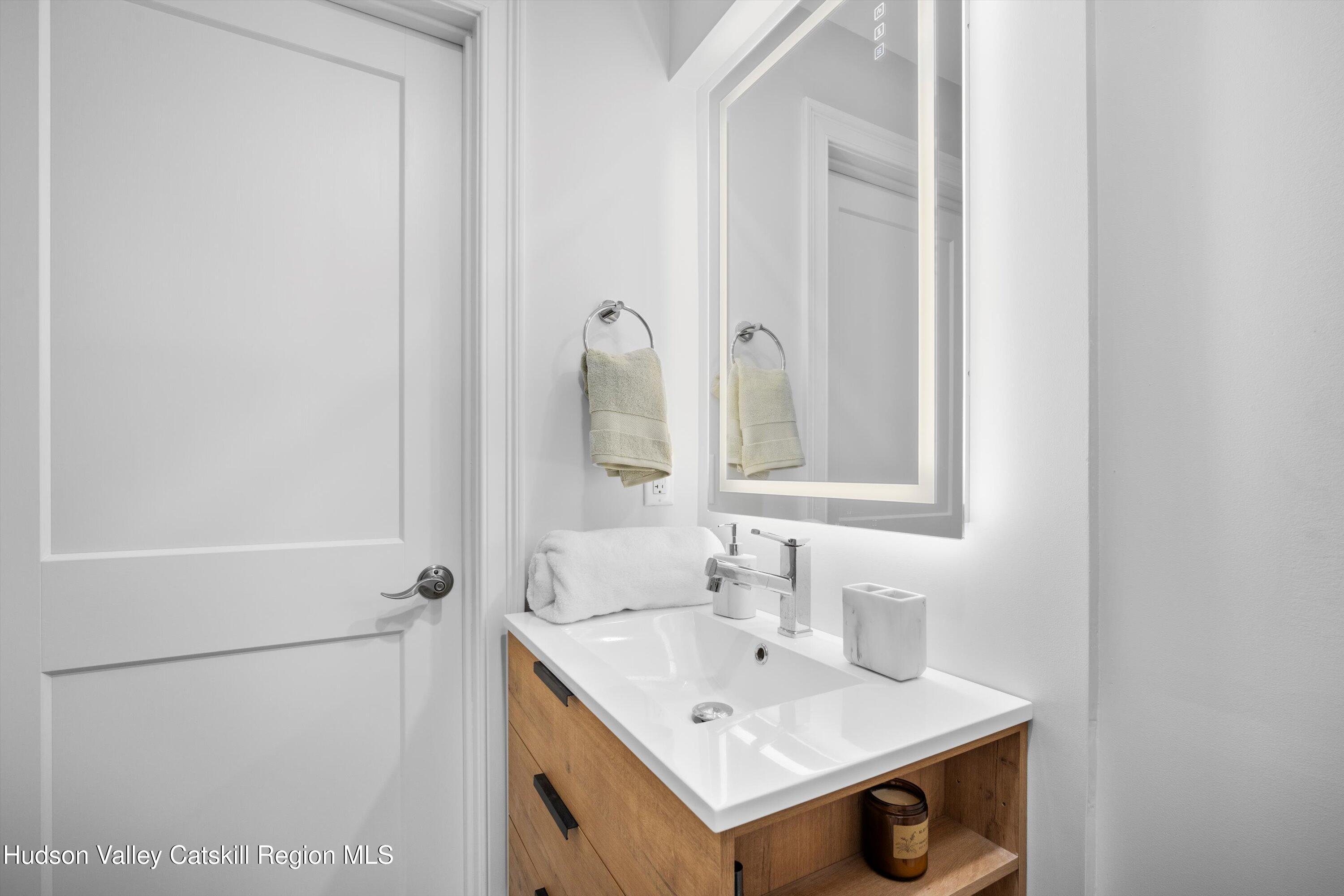 6 N Livingston Street, Red Hook, New Mexico image 38