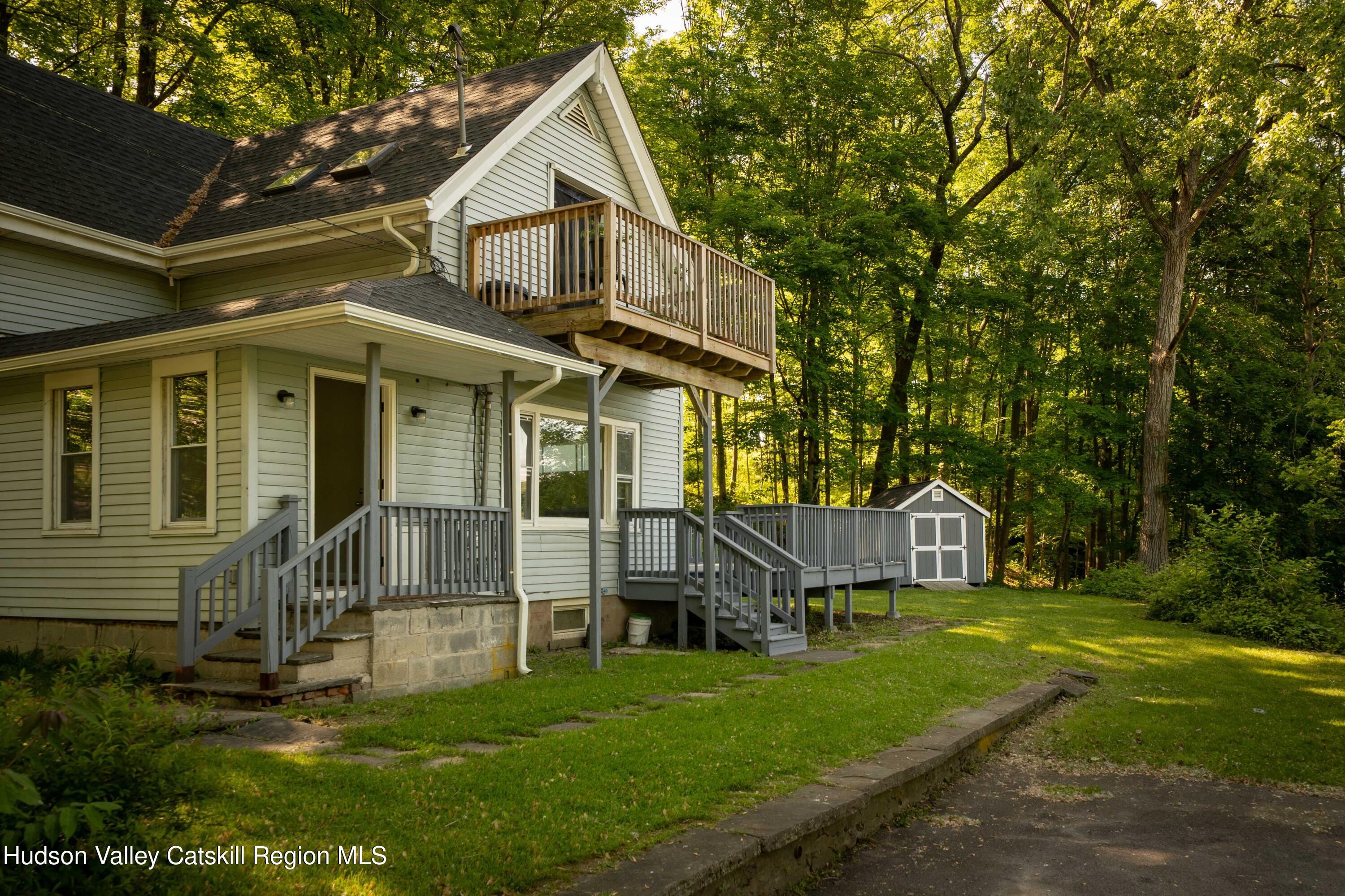 Port Ewen, New York 12417, United States, 2 Bedrooms Bedrooms, ,1 BathroomBathrooms,Residential,Active,225887