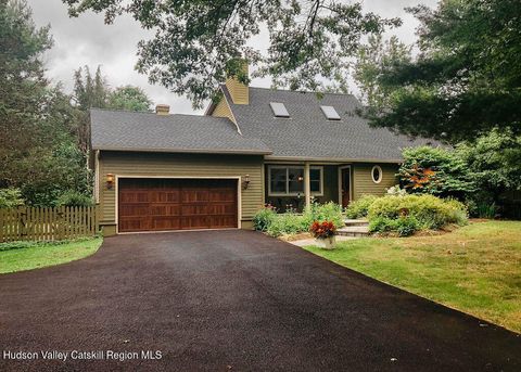 Photo of 1 Rapp Hill Road, New Paltz, NY 12561 (MLS # 20260356)