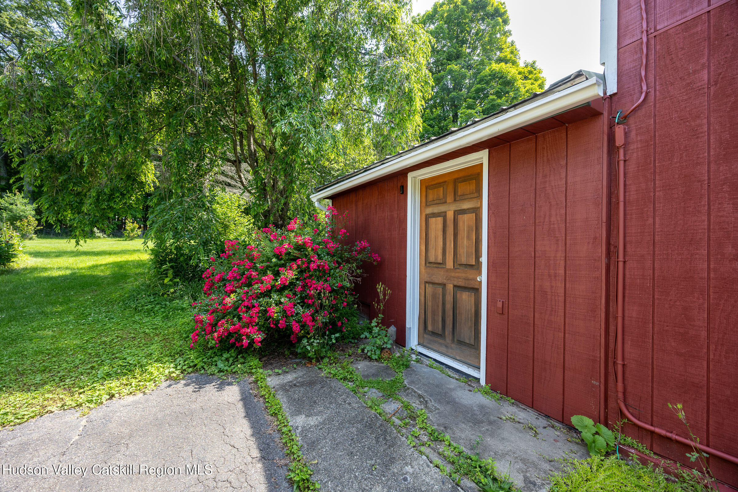 New Paltz, New York 12561, United States, 3 Bedrooms Bedrooms, ,2 BathroomsBathrooms,Residential,Active,159615
