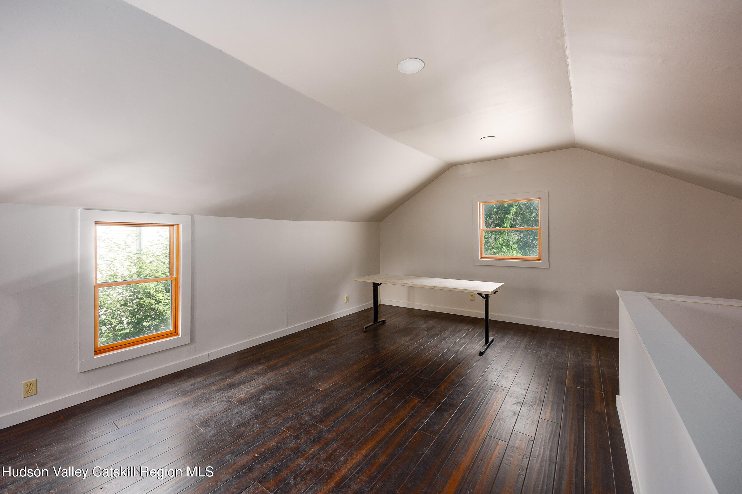 New Paltz, New York 12561, United States, 3 Bedrooms Bedrooms, ,2 BathroomsBathrooms,Residential,Active,159615