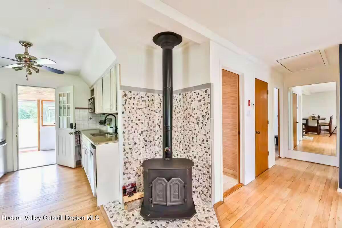 Hunter, New York 12442, United States, 3 Bedrooms Bedrooms, ,2 BathroomsBathrooms,Residential,Active,114536