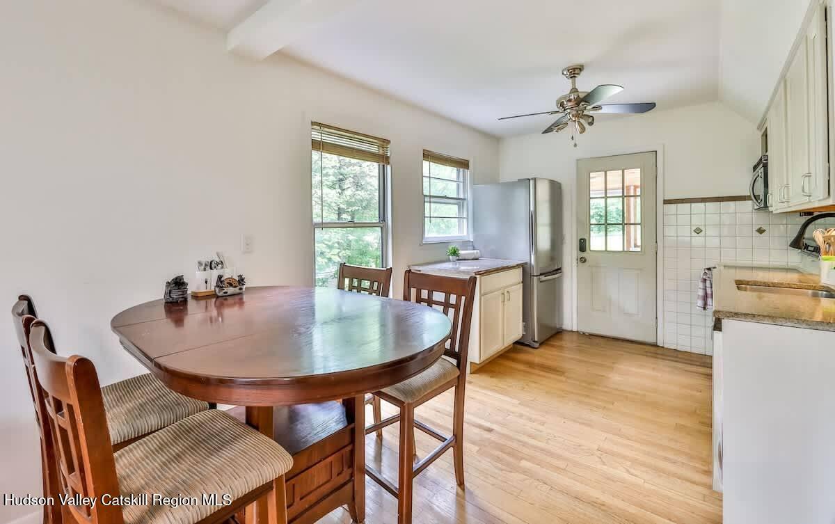 Hunter, New York 12442, United States, 3 Bedrooms Bedrooms, ,2 BathroomsBathrooms,Residential,Active,114536