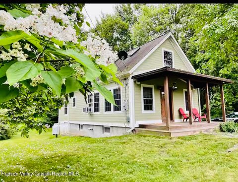 Photo of 8 S Ohioville Road, New Paltz, NY 12561 (MLS # 20260554)