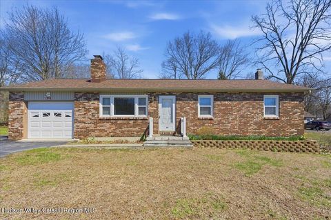 Photo of 84 Orchard Drive, Leeds, NY 12451 (MLS # 20261538)