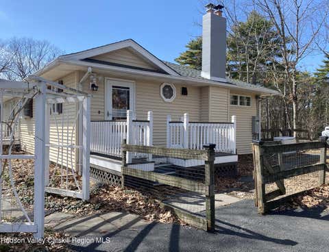 Homes For Sale - 235 Stickles Terrace<br/> Kingston, NY 12401