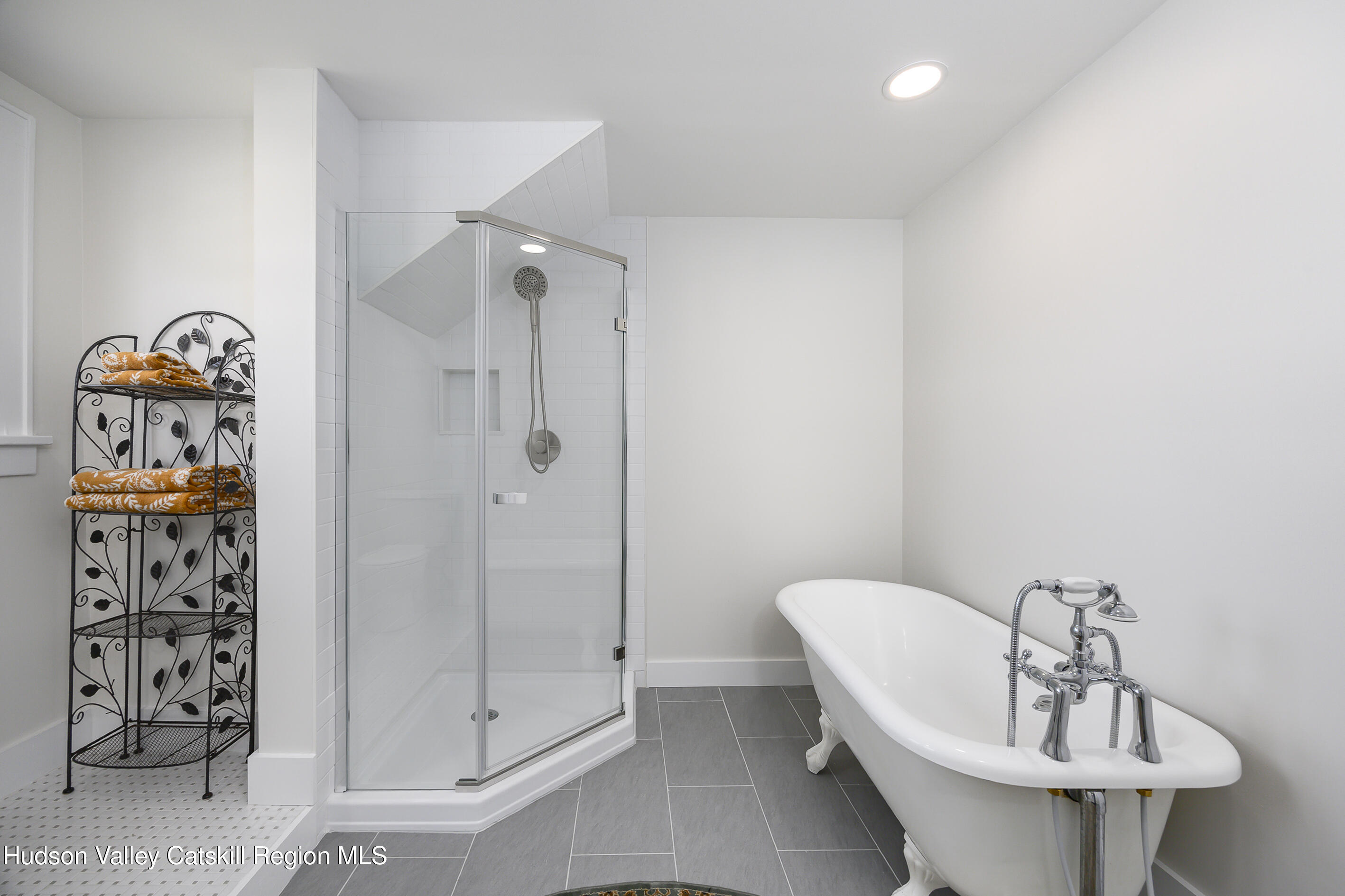 27 Sands Avenue, Milton, Ohio image 5